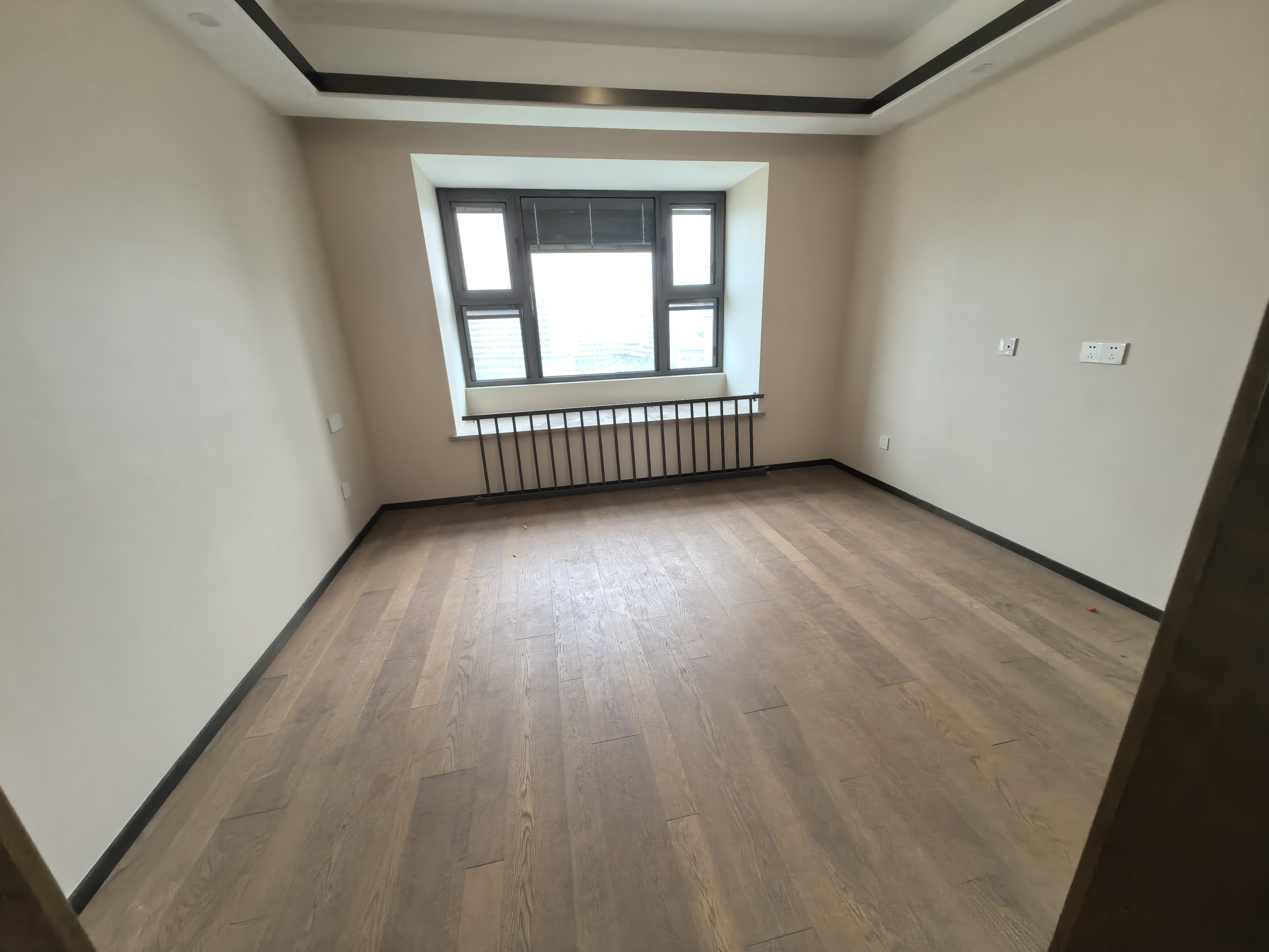 远创东樾 4室2厅3卫 154.84m&sup2;
