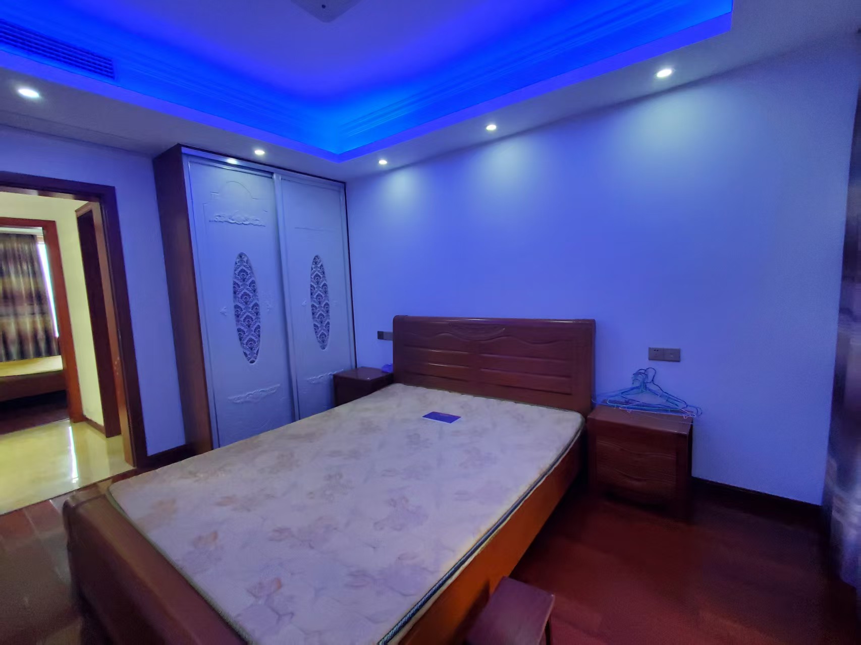 中南世纪花城二期 3室2厅1卫 114m&sup2;