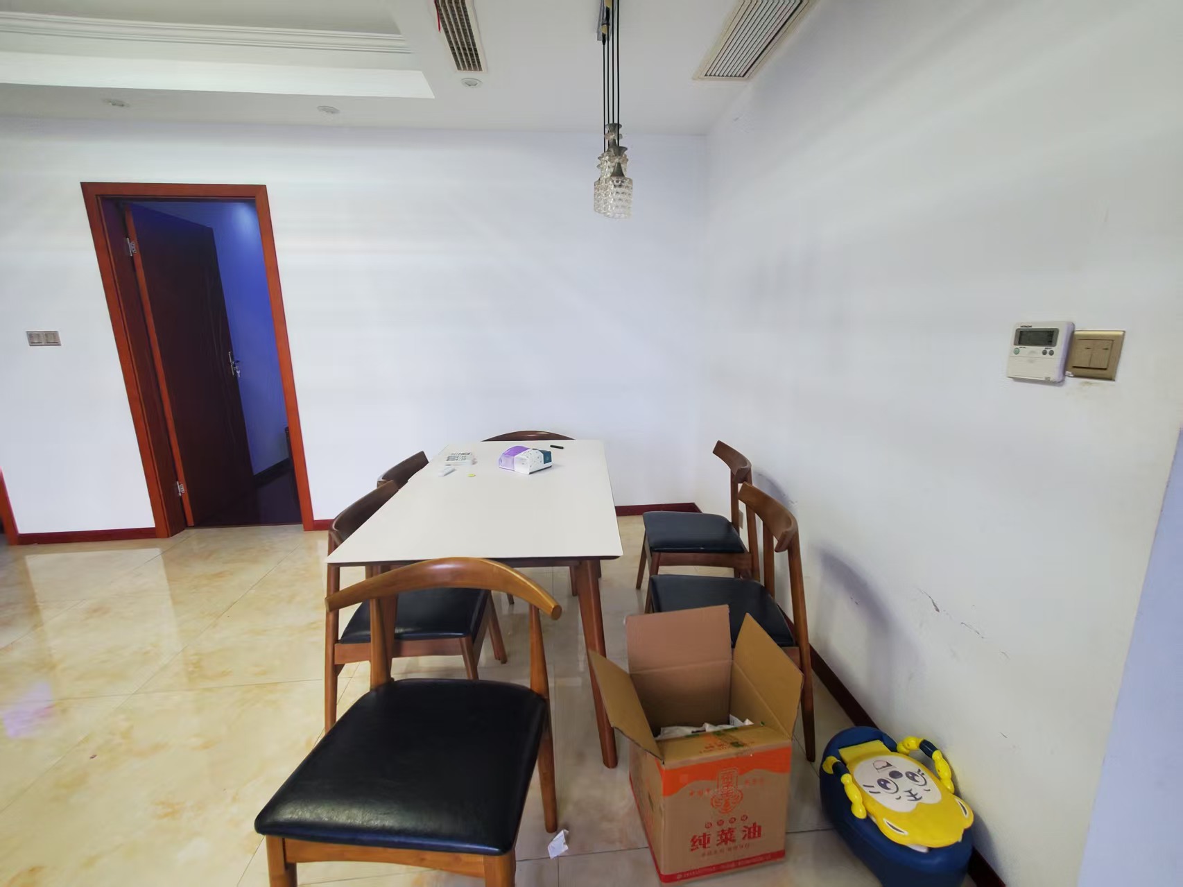 中南世纪花城二期 3室2厅1卫 114m&sup2;