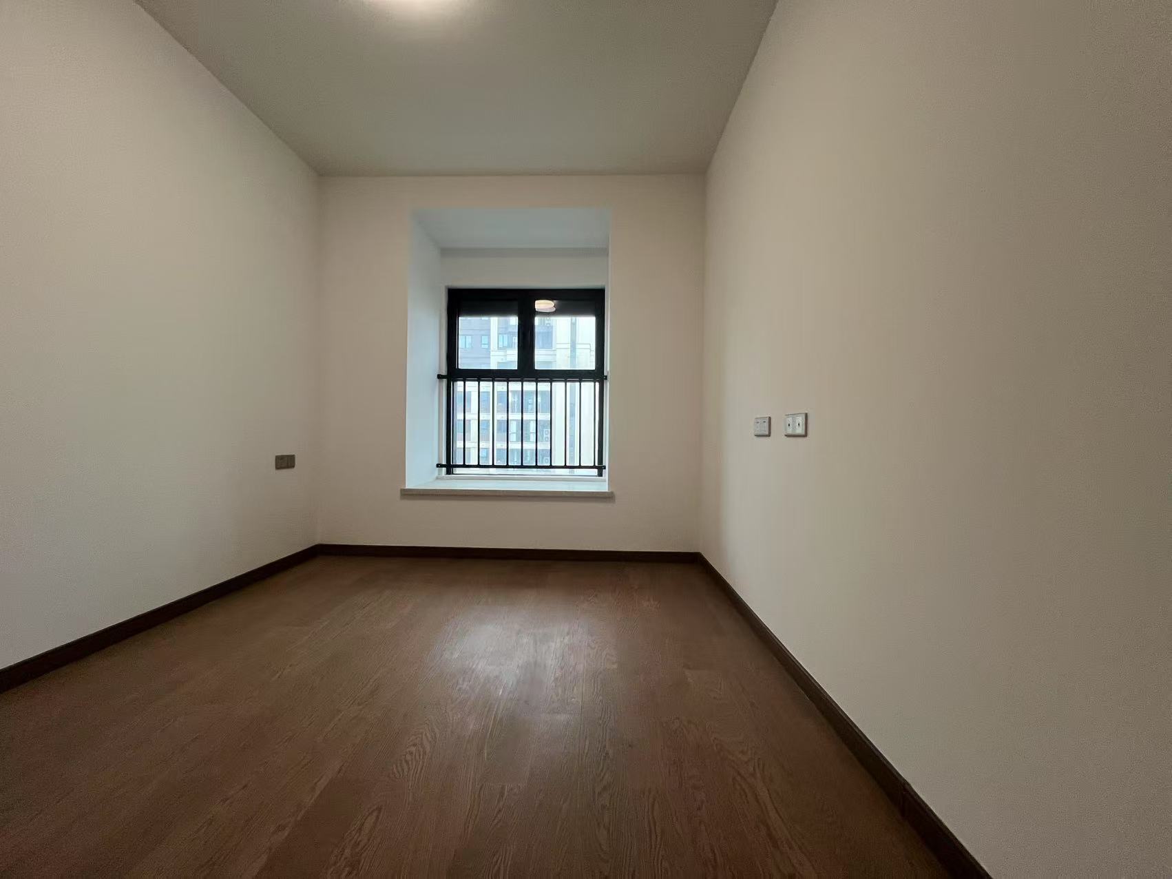 中海上东区 4室2厅2卫 144m&sup2;