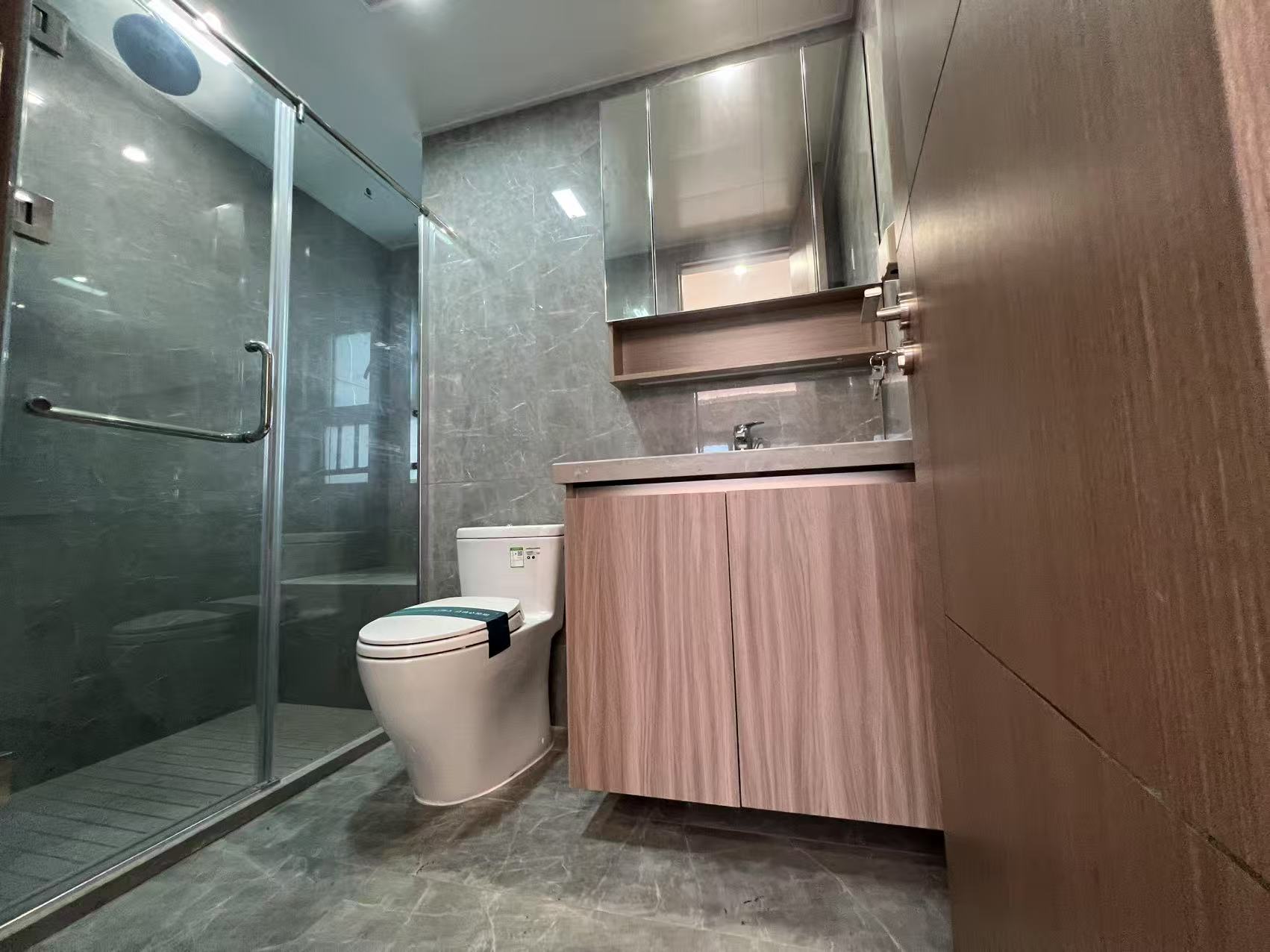 中海上东区 4室2厅2卫 144m&sup2;