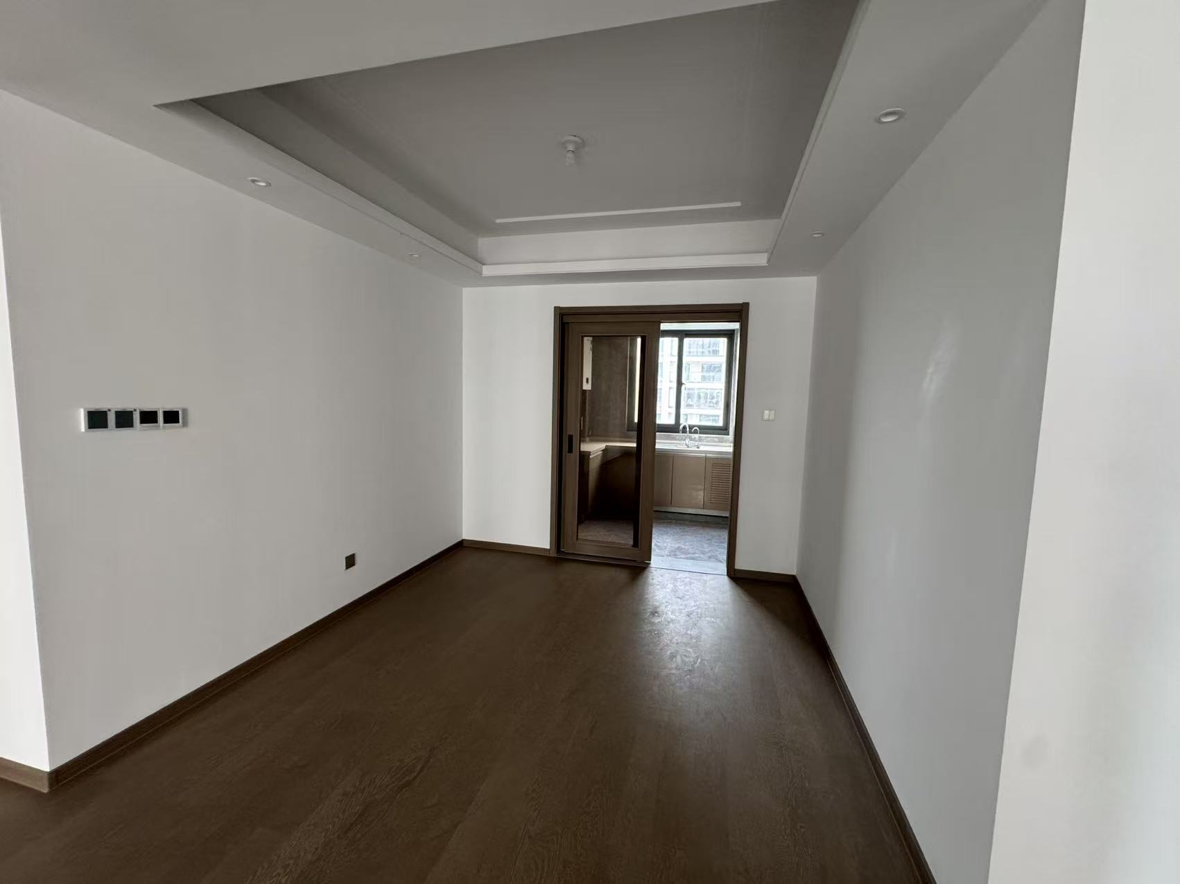华宇锦绣澜湾 4室2厅2卫 143m²