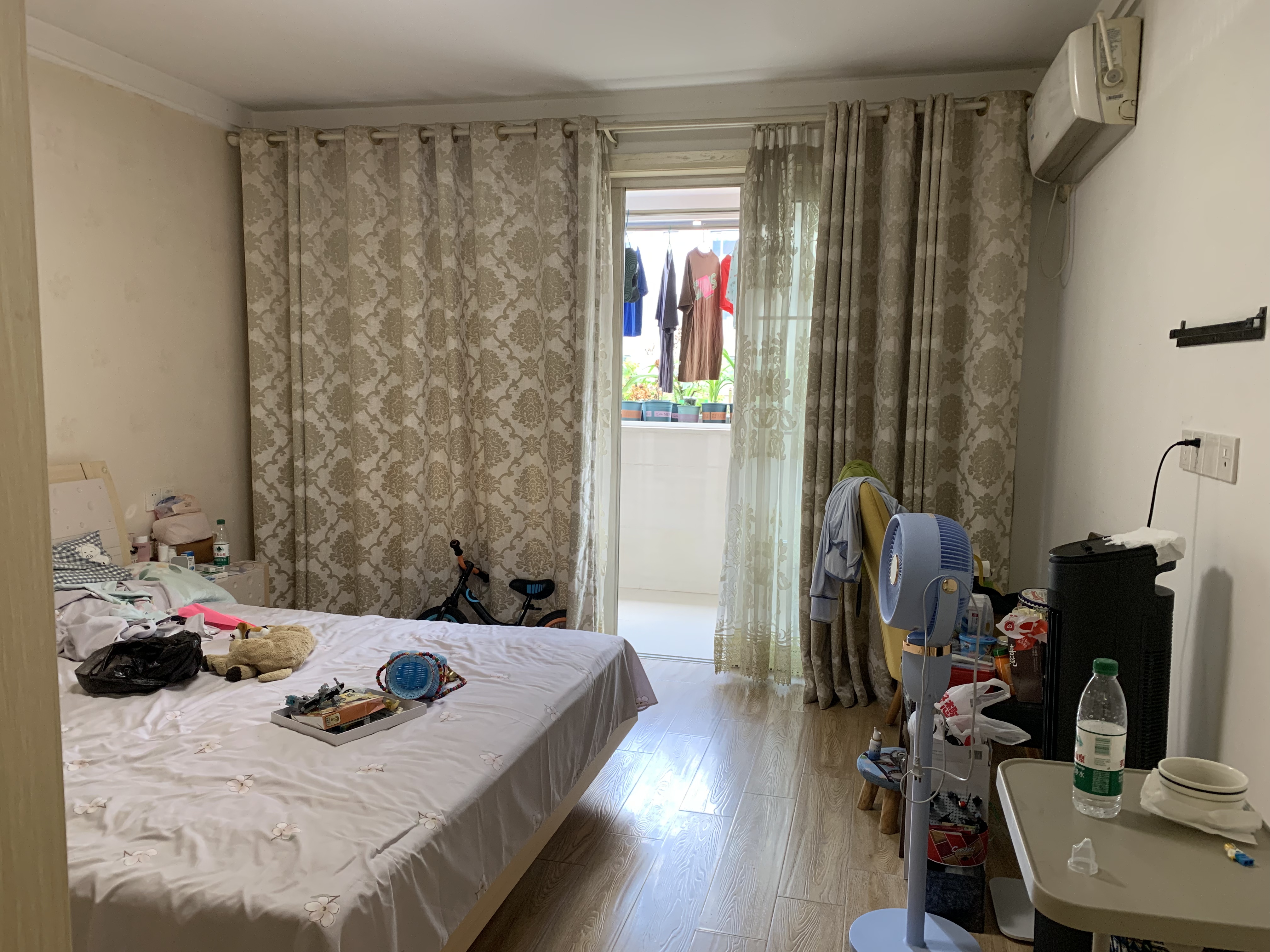 紫东花苑 2室1厅1卫 93m&sup2;