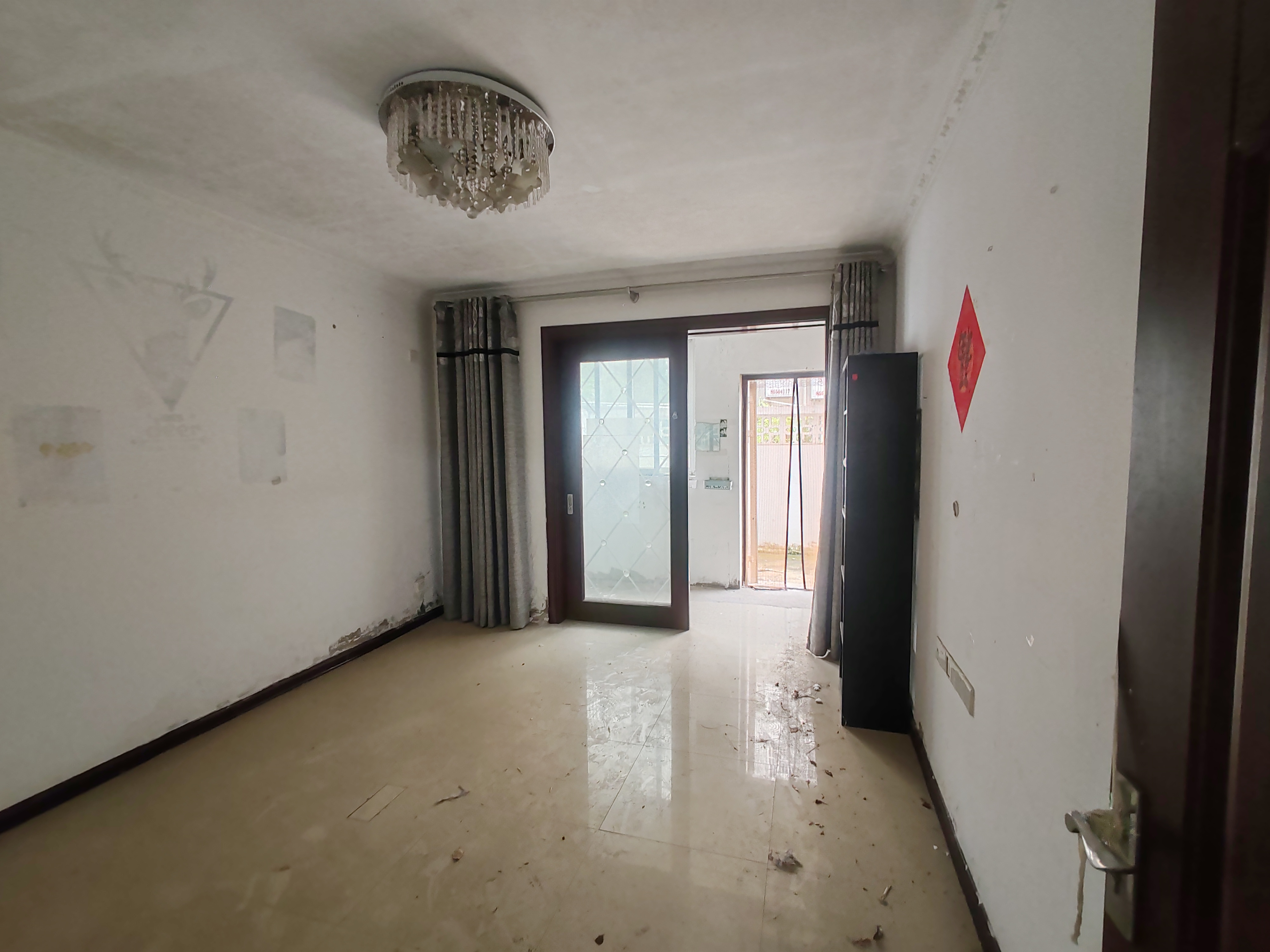郭里园 3室1厅1卫 68.39m&sup2;