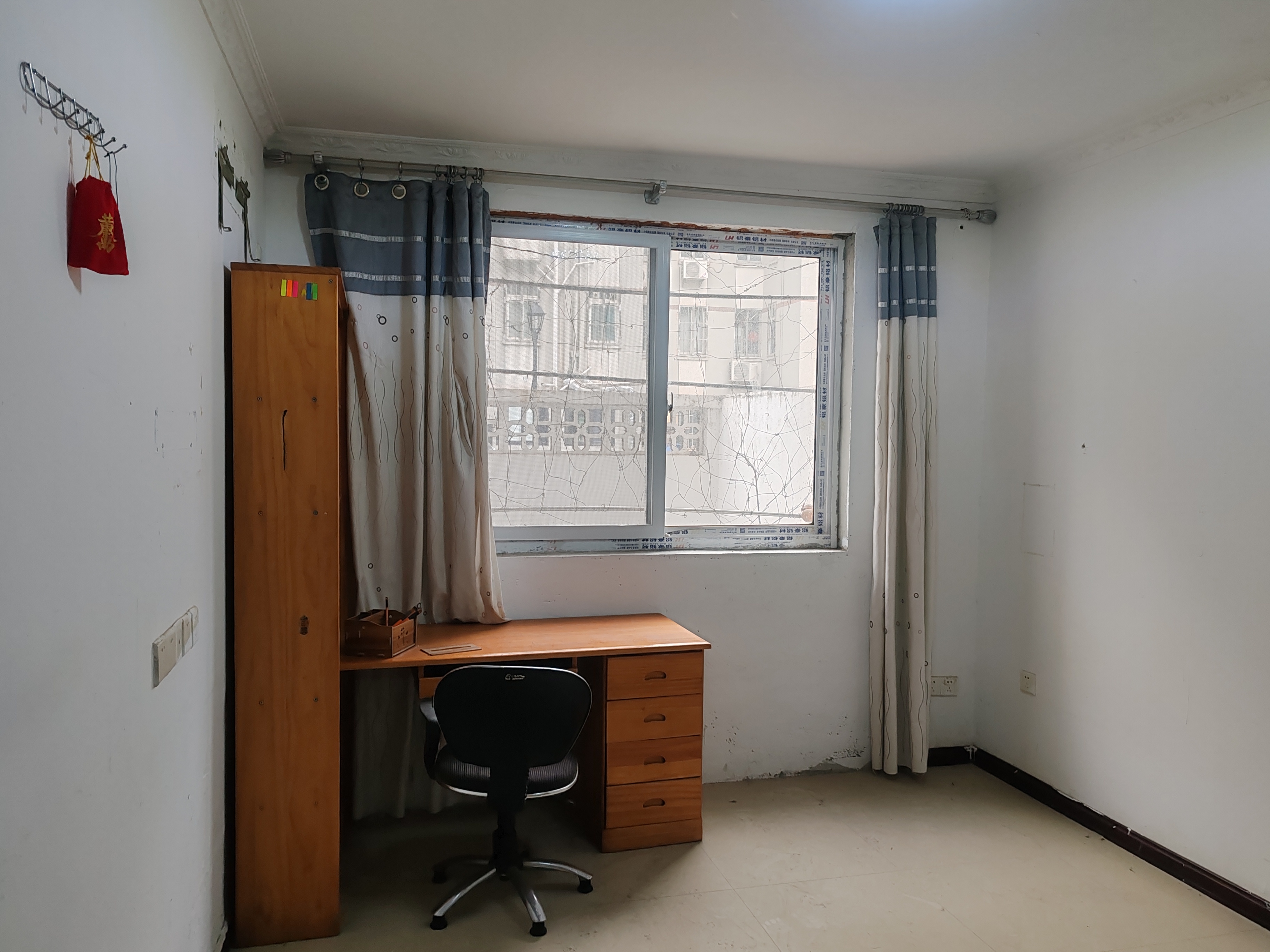 郭里园 3室1厅1卫 68.39m&sup2;