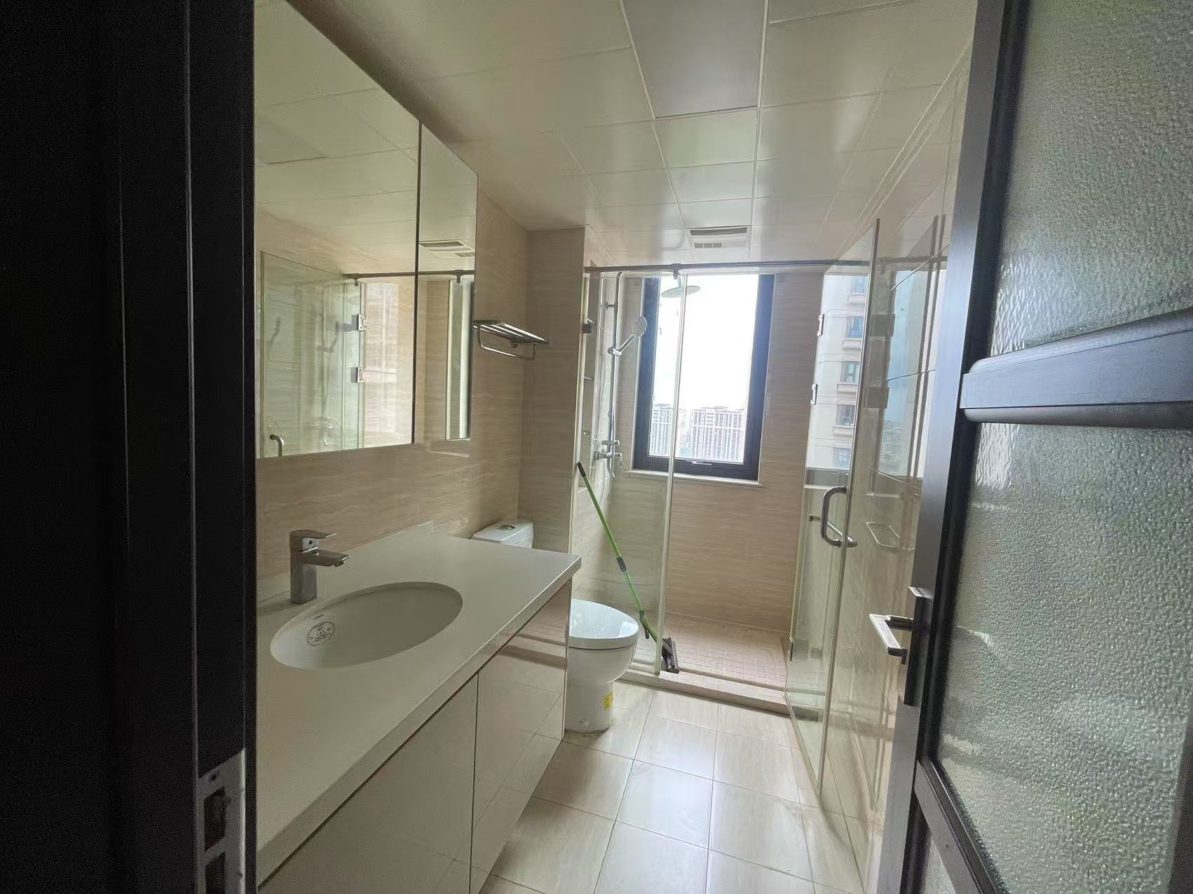 云樾东方 3室2厅2卫 134.41m&sup2;