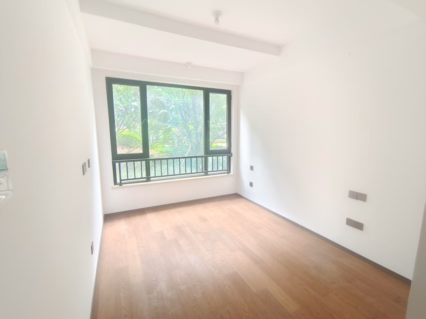 春风南岸东园 3室2厅2卫 122.45m&sup2;