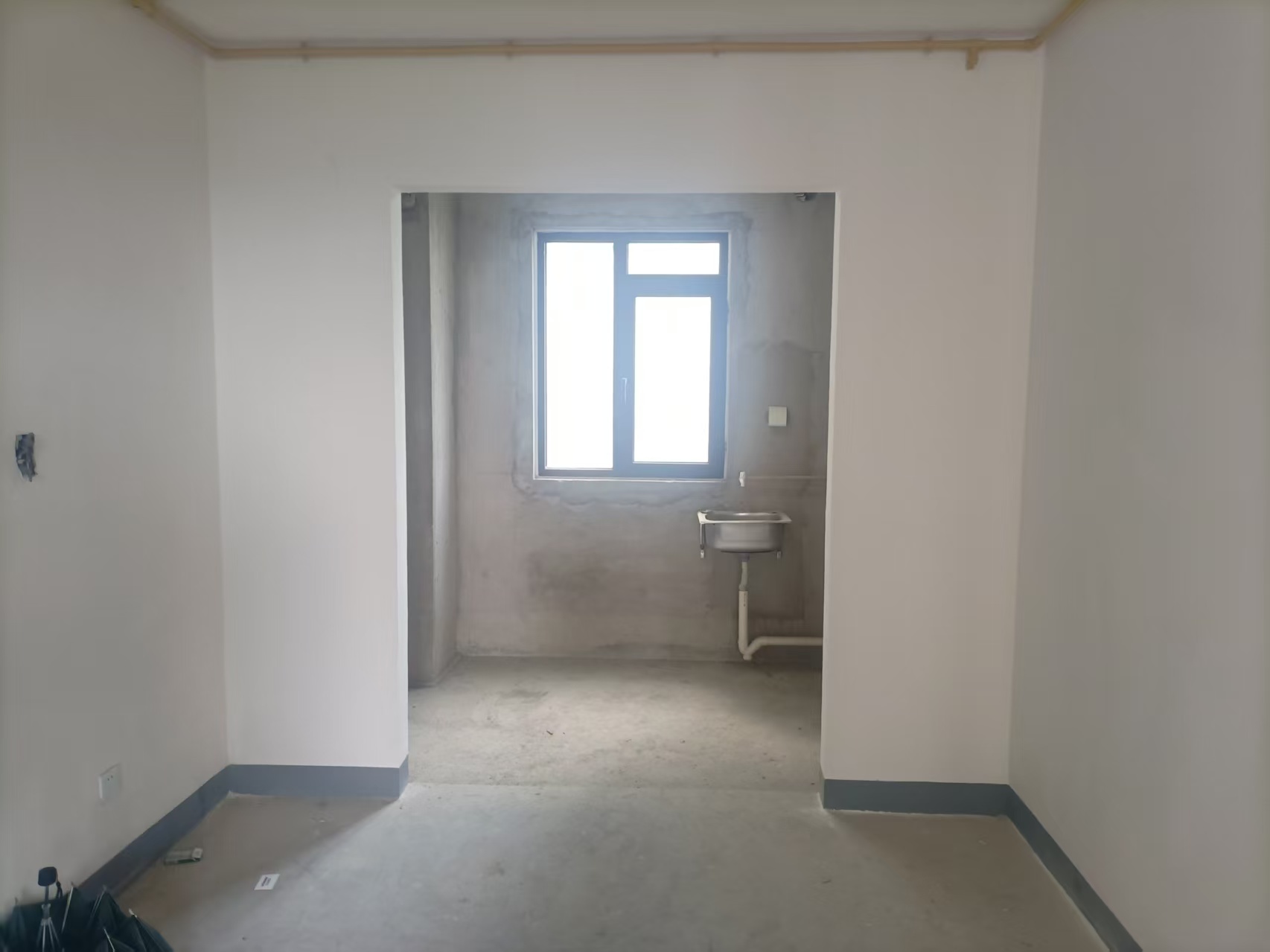 绿地新里城 3室2厅2卫 106m&sup2;