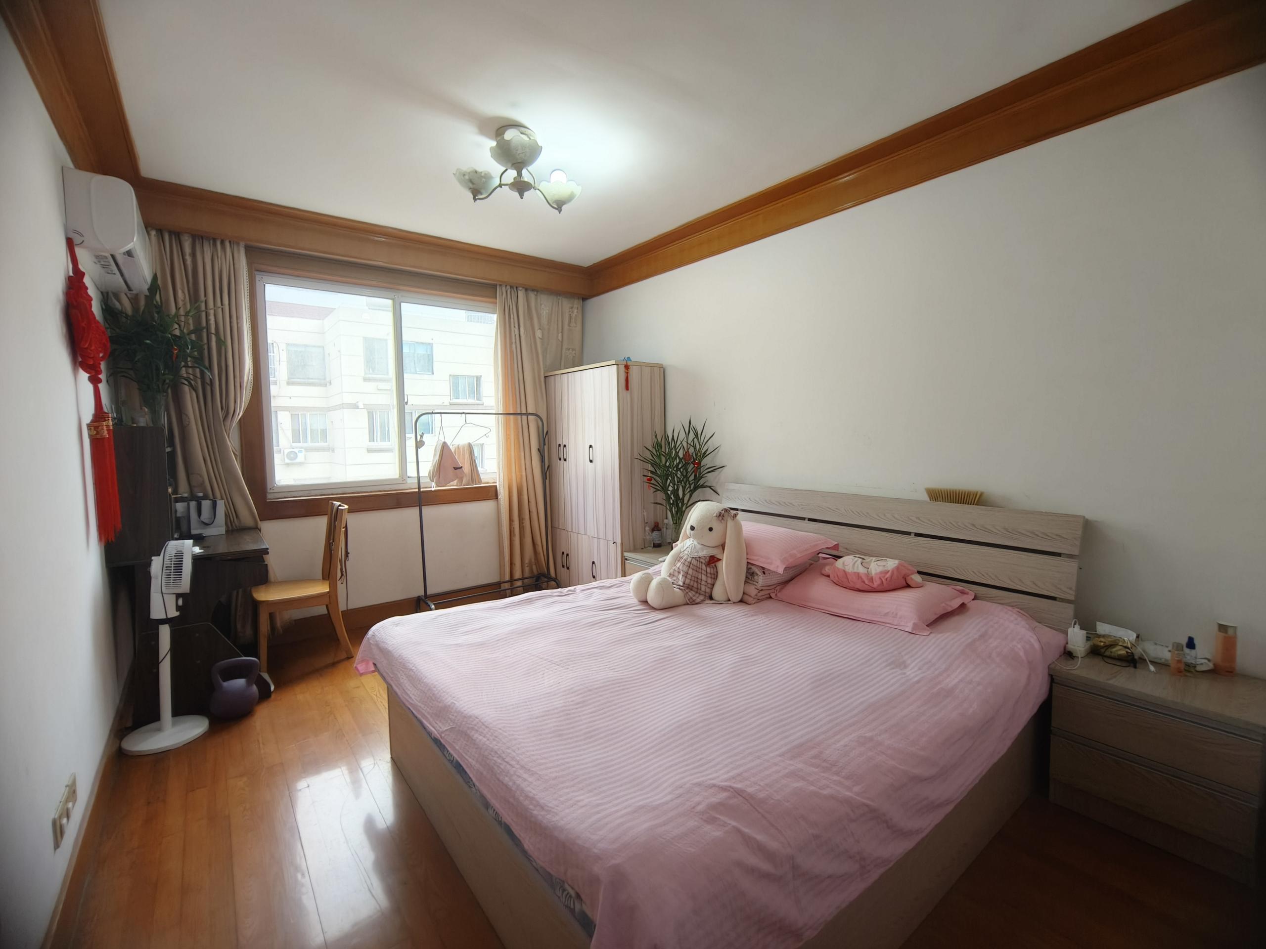 文峰新村 2室1厅1卫 69.88m²