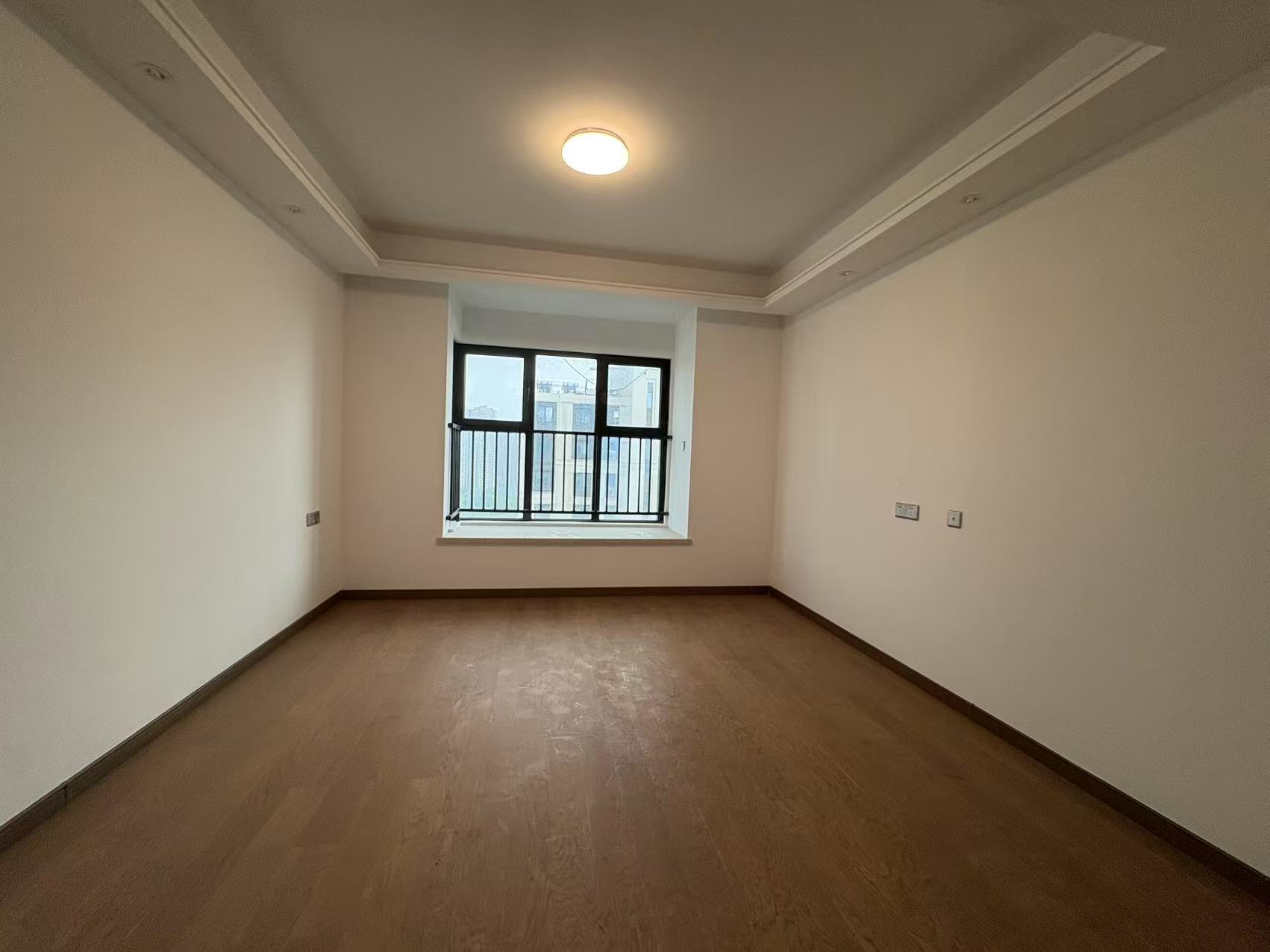 中海上东区 3室1厅2卫 125.32m&sup2;