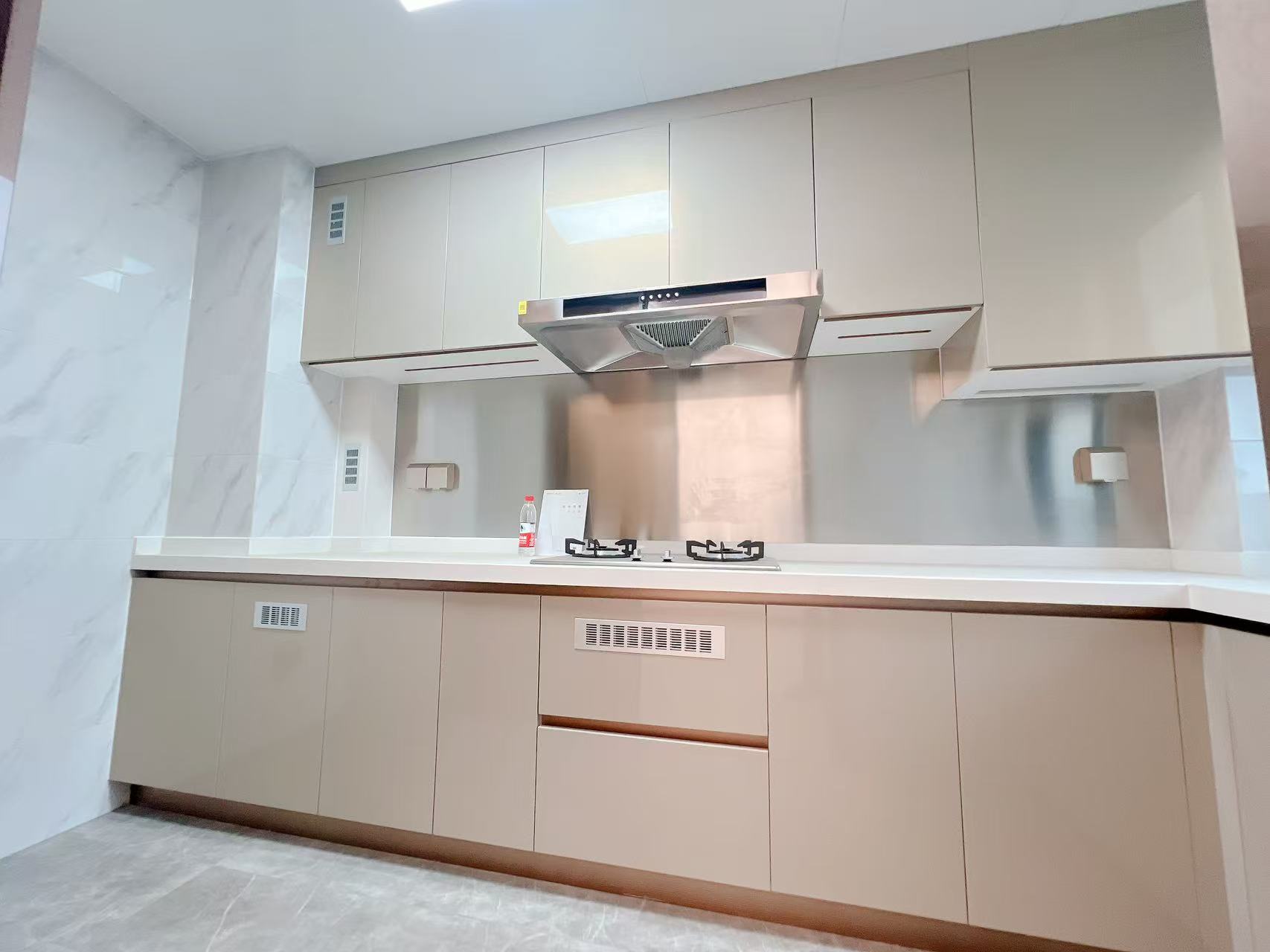 中海上东区 4室2厅2卫 142.21m&sup2;