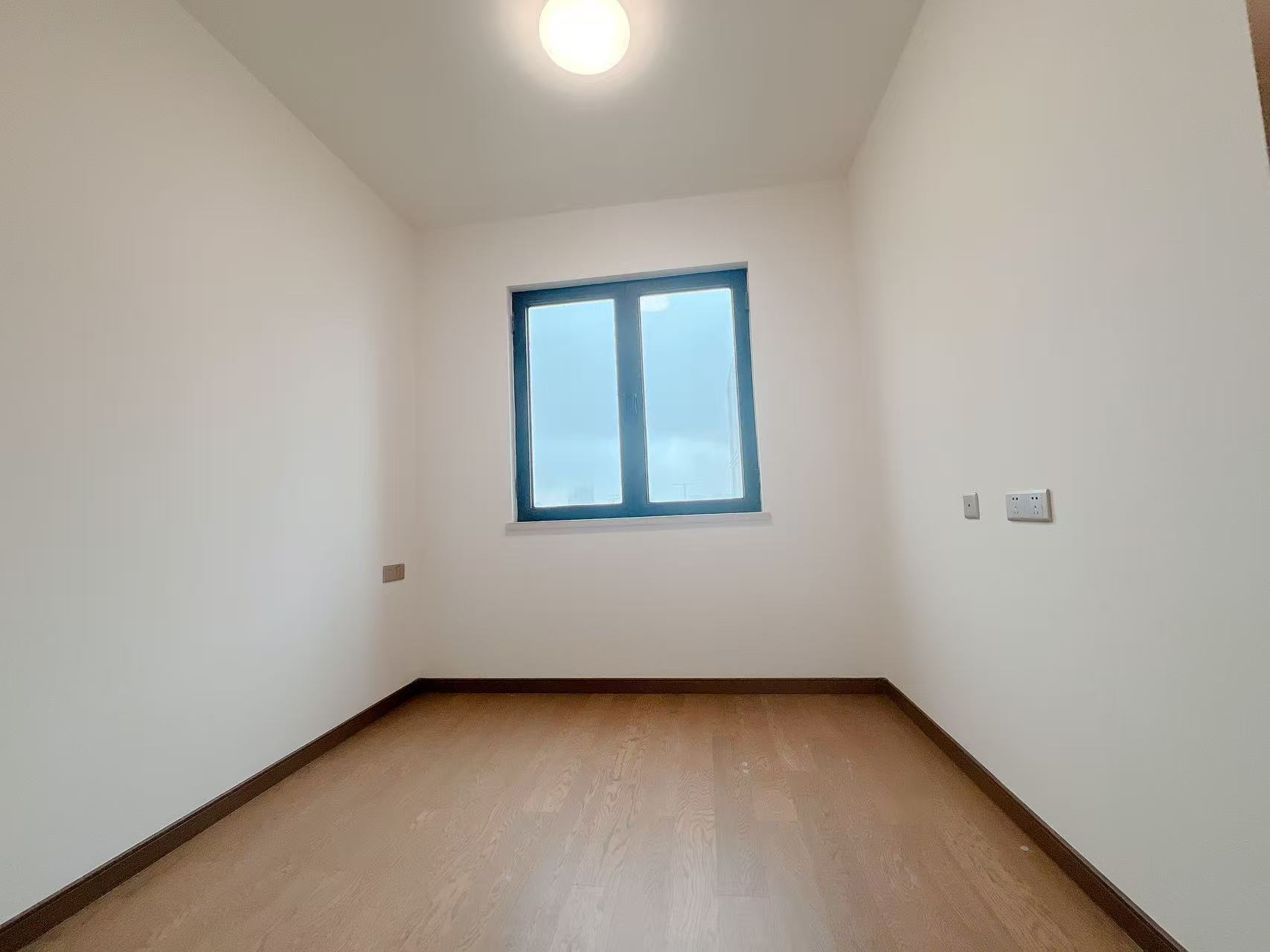中海上东区 4室2厅2卫 142.21m&sup2;
