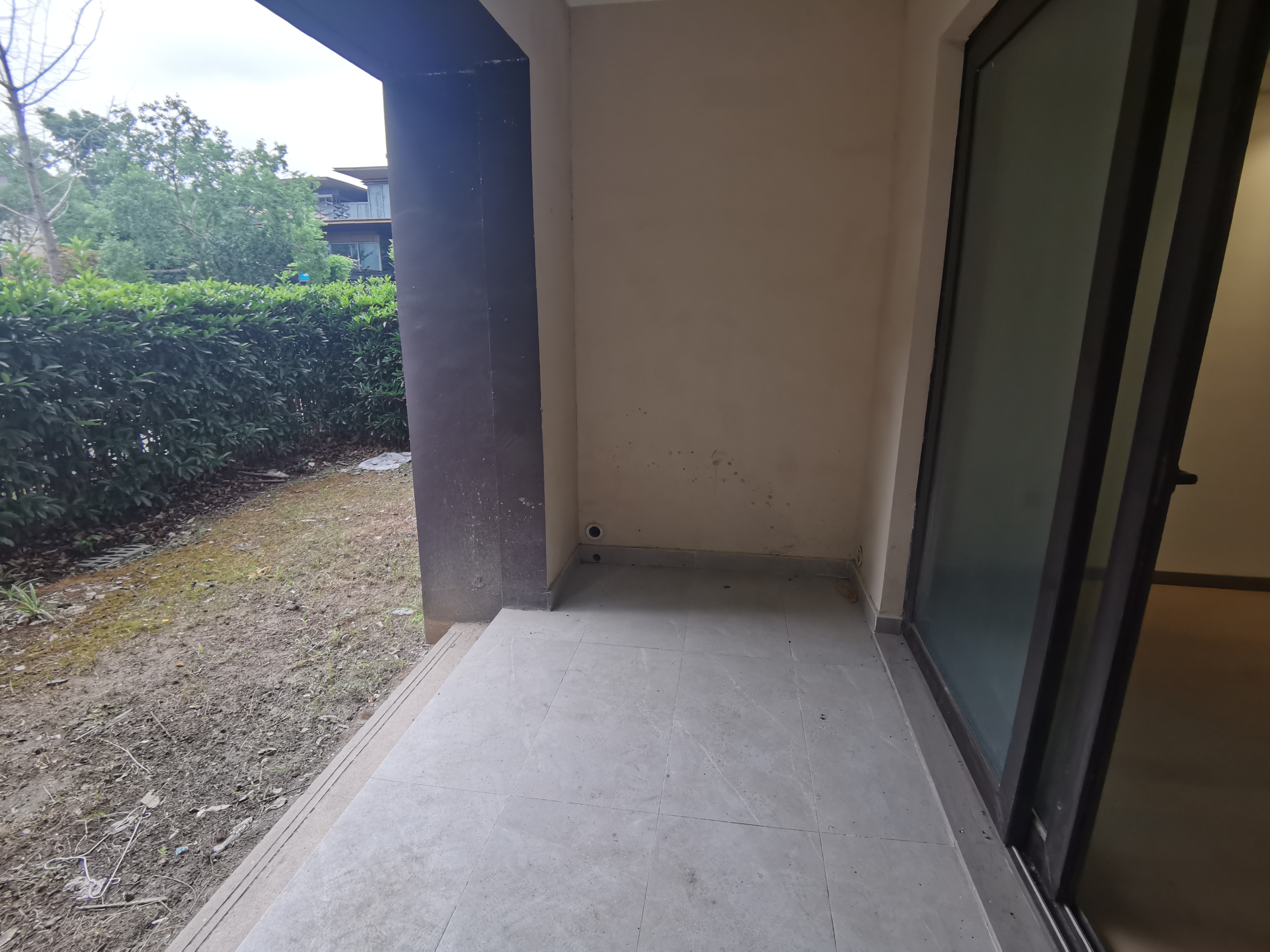 湖山源著 2室2厅2卫 100m&sup2;