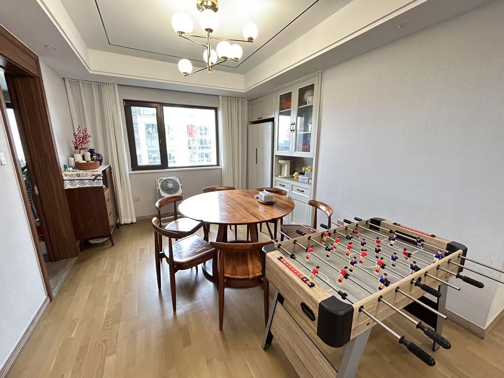 中南万科大都会 3室2厅2卫 130m²