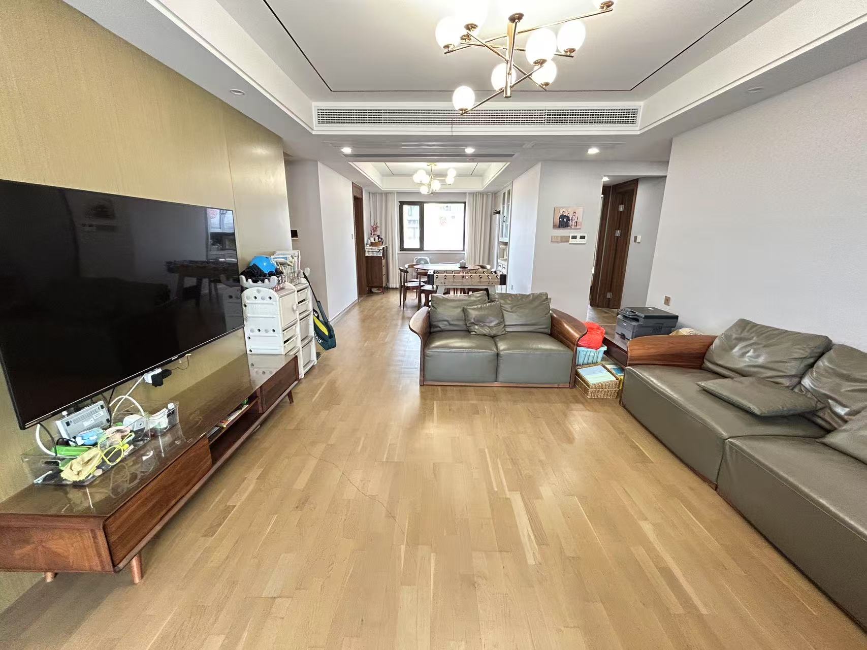 中南万科大都会 3室2厅2卫 130m&sup2;