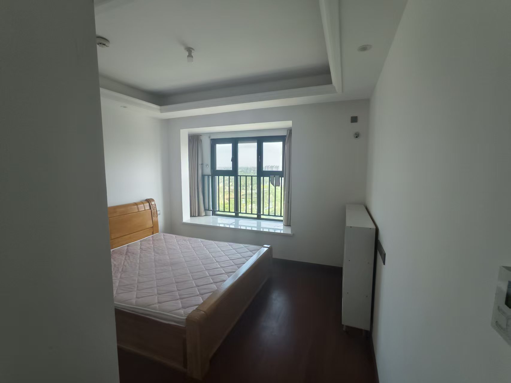 富力院士廷 4室2厅2卫 140m&sup2;