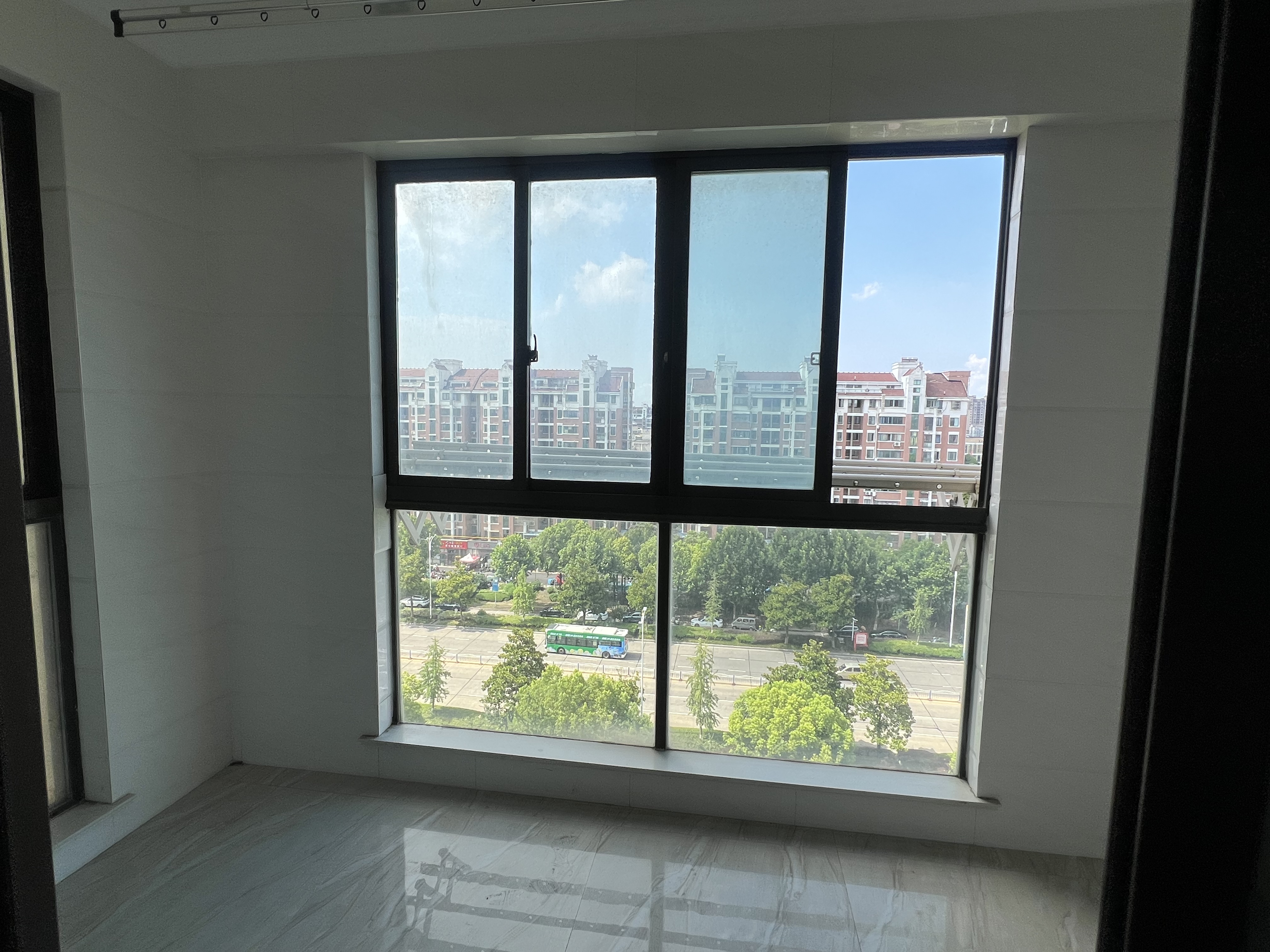 和融&bull;优山美地名邸 2室2厅1卫 96.41m&sup2;