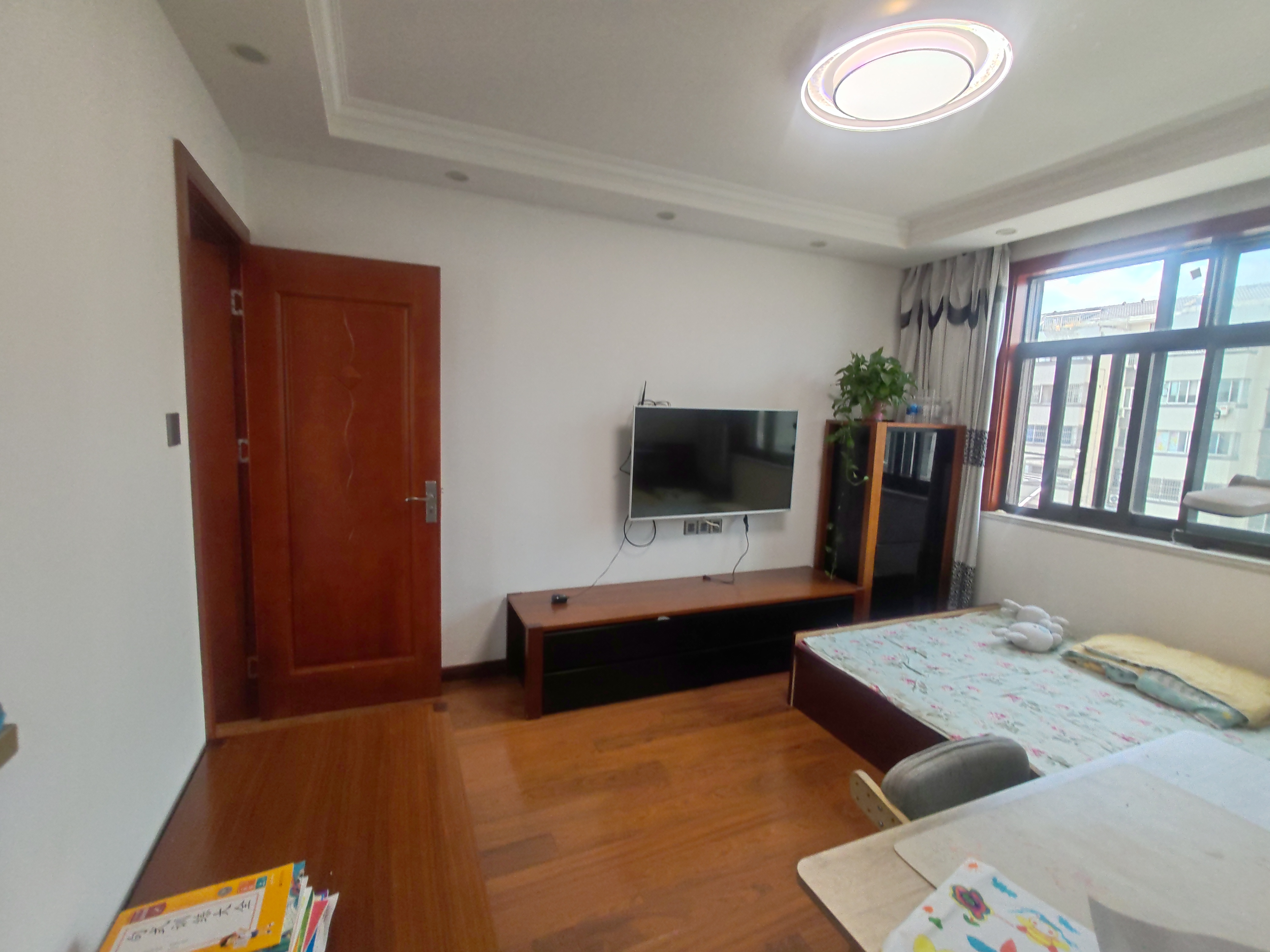 学田苑 3室1厅1卫 80m&sup2;