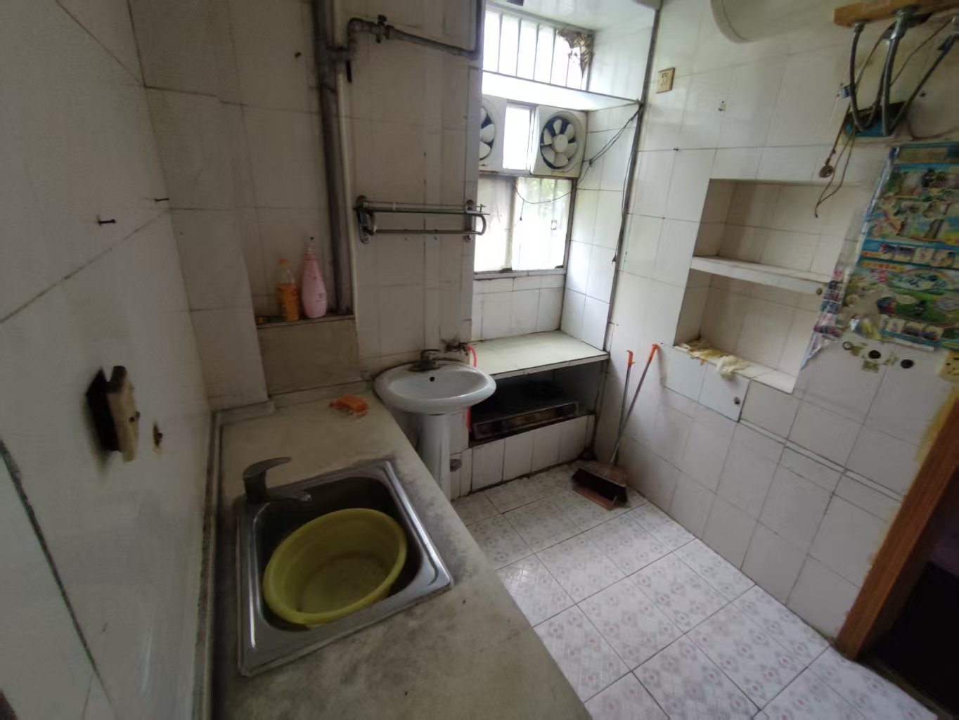 青年路新村 1室1厅1卫 46m&sup2;