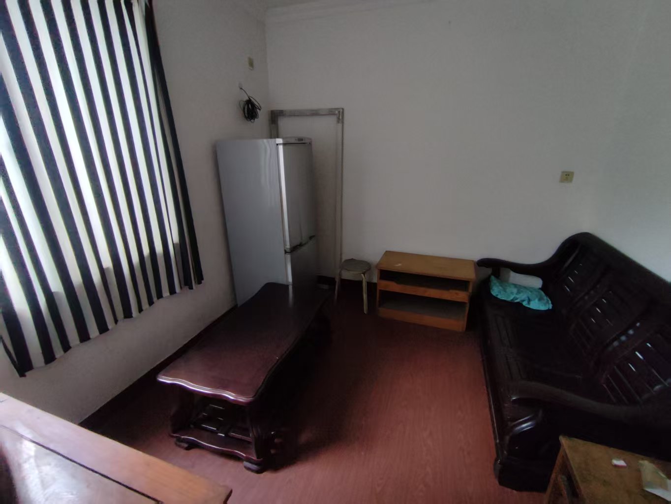 青年路新村 1室1厅1卫 46m&sup2;