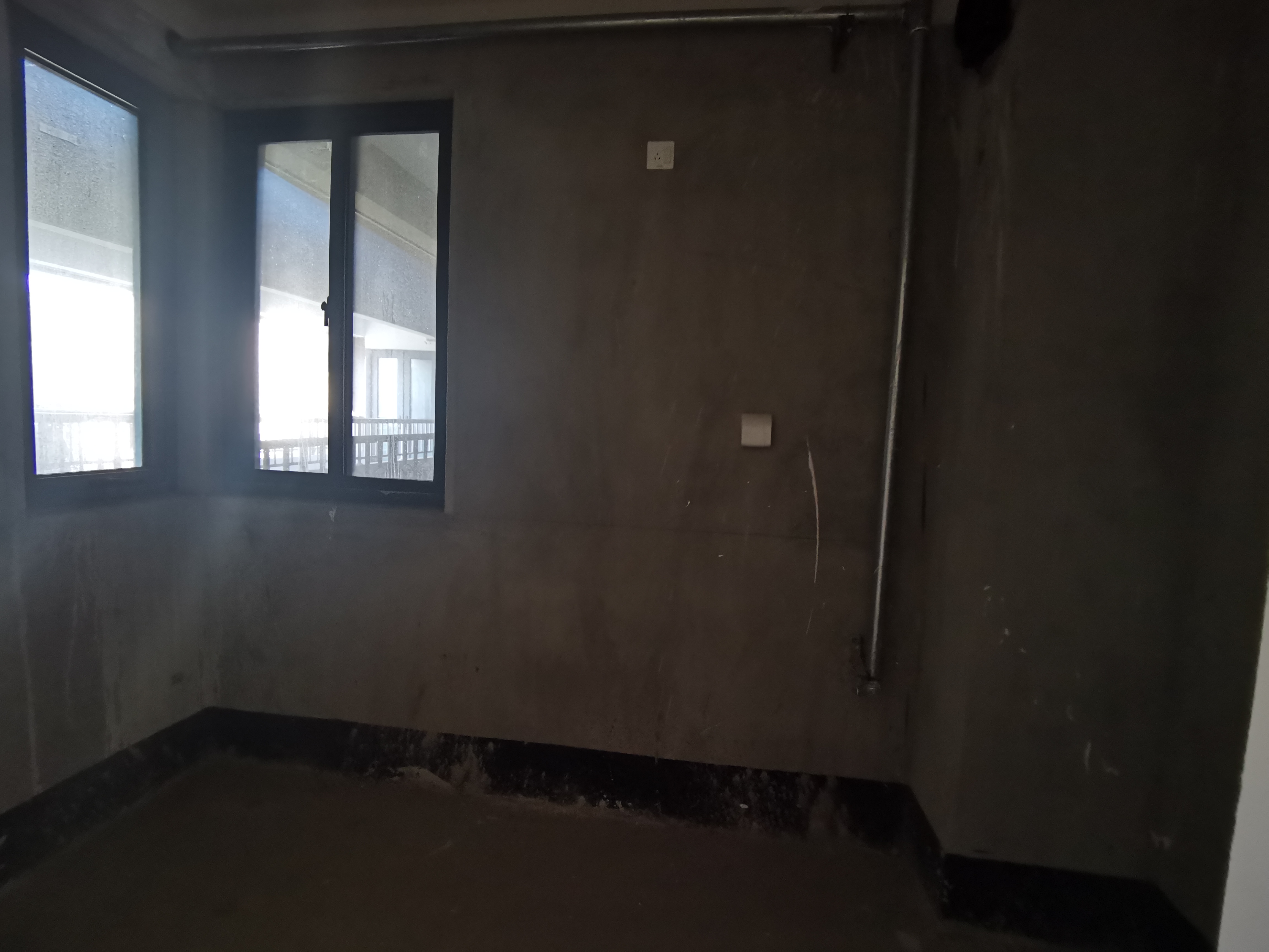 地纬金樽花园 2室2厅1卫 75m&sup2;