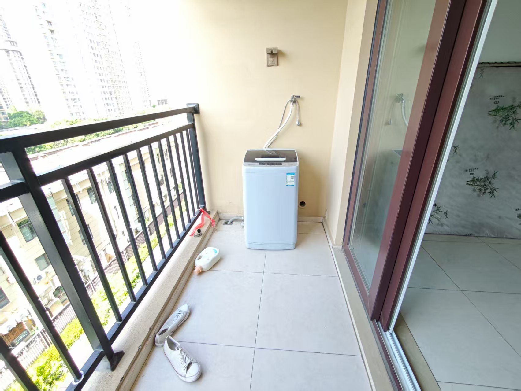 世茂九龙庭 3室2厅2卫 125m&sup2;
