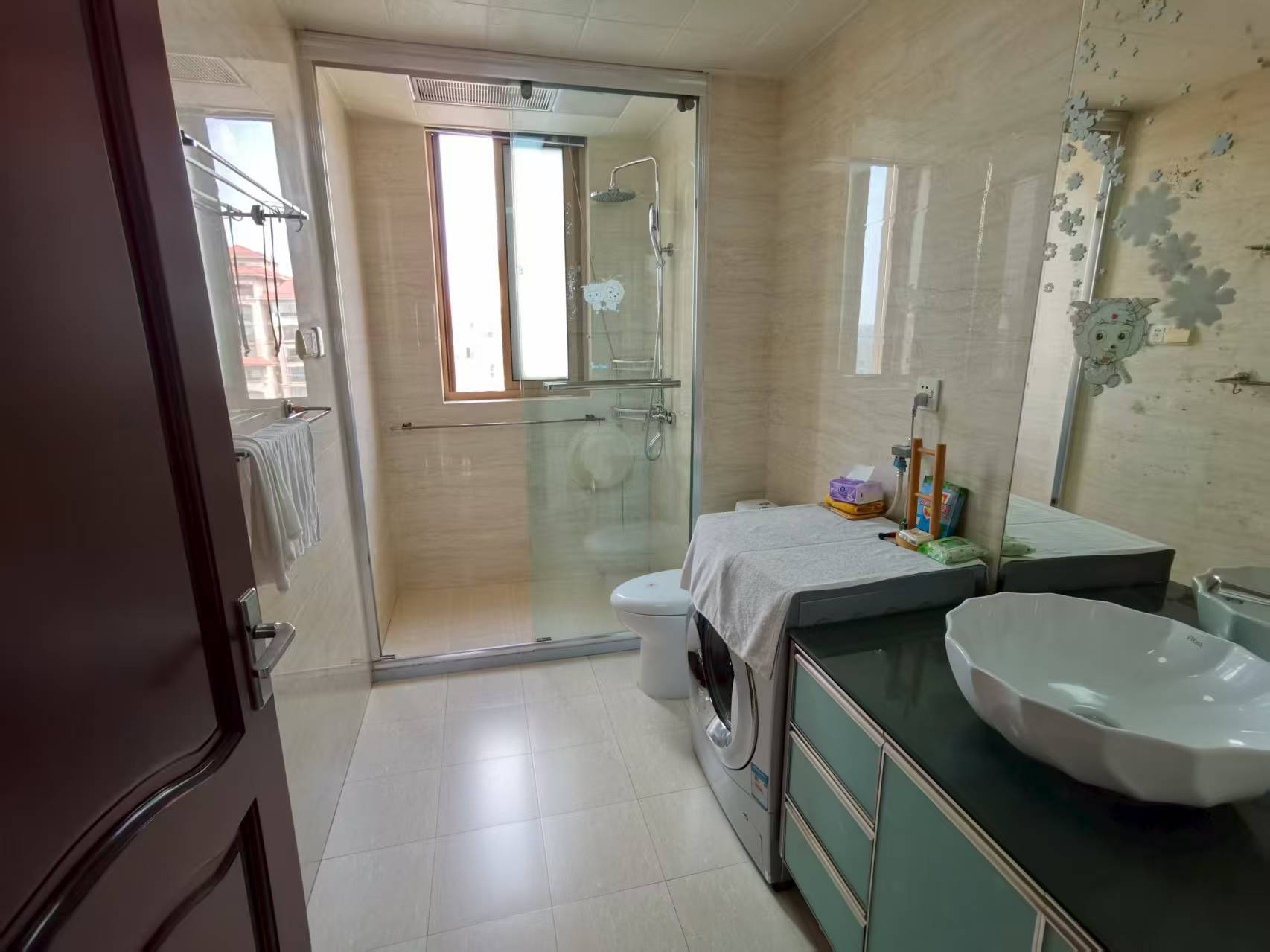 中南世纪花城一期 3室2厅1卫 130.00m&sup2;