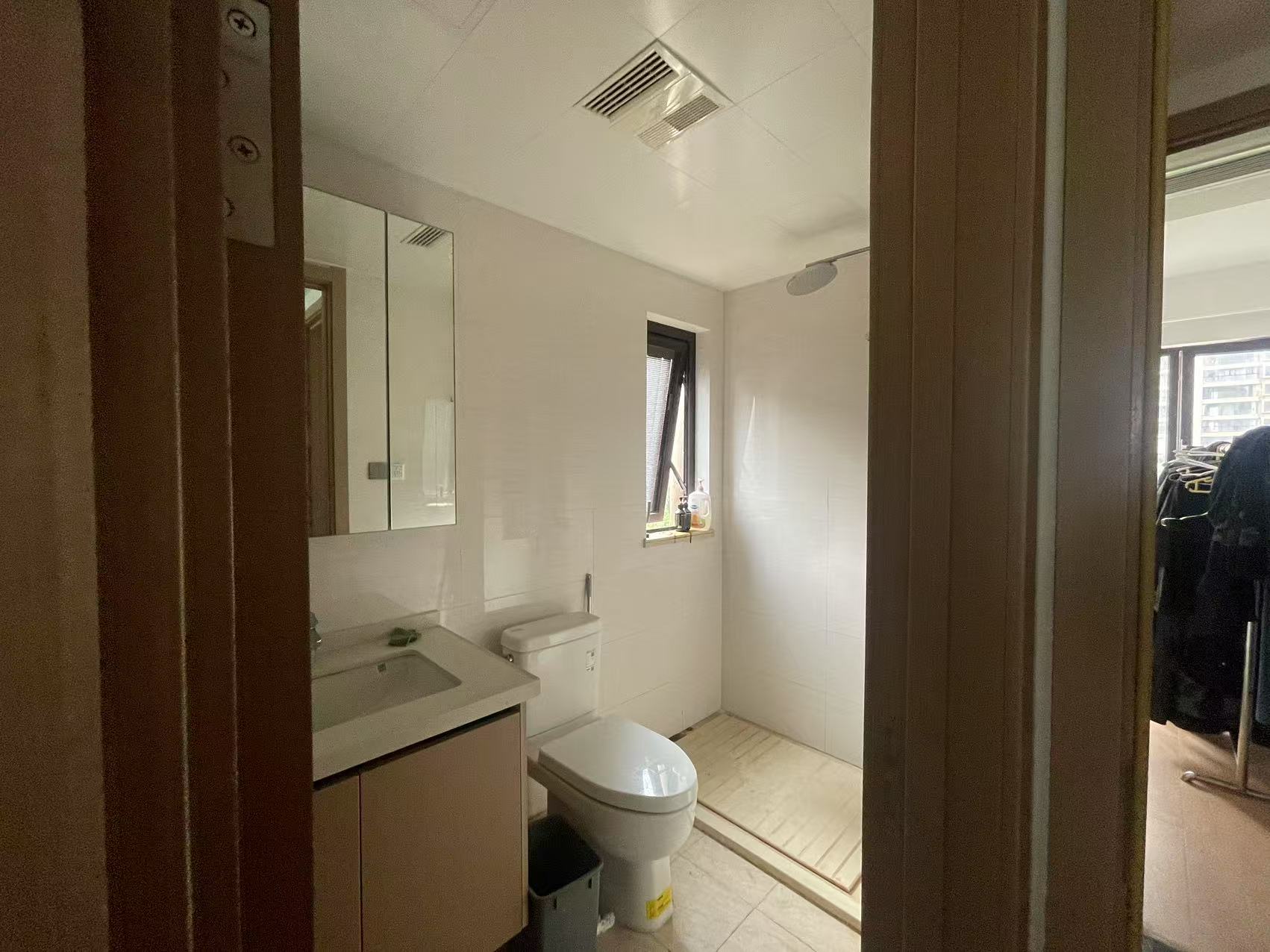 春风南岸西园 3室2厅2卫 136m&sup2;