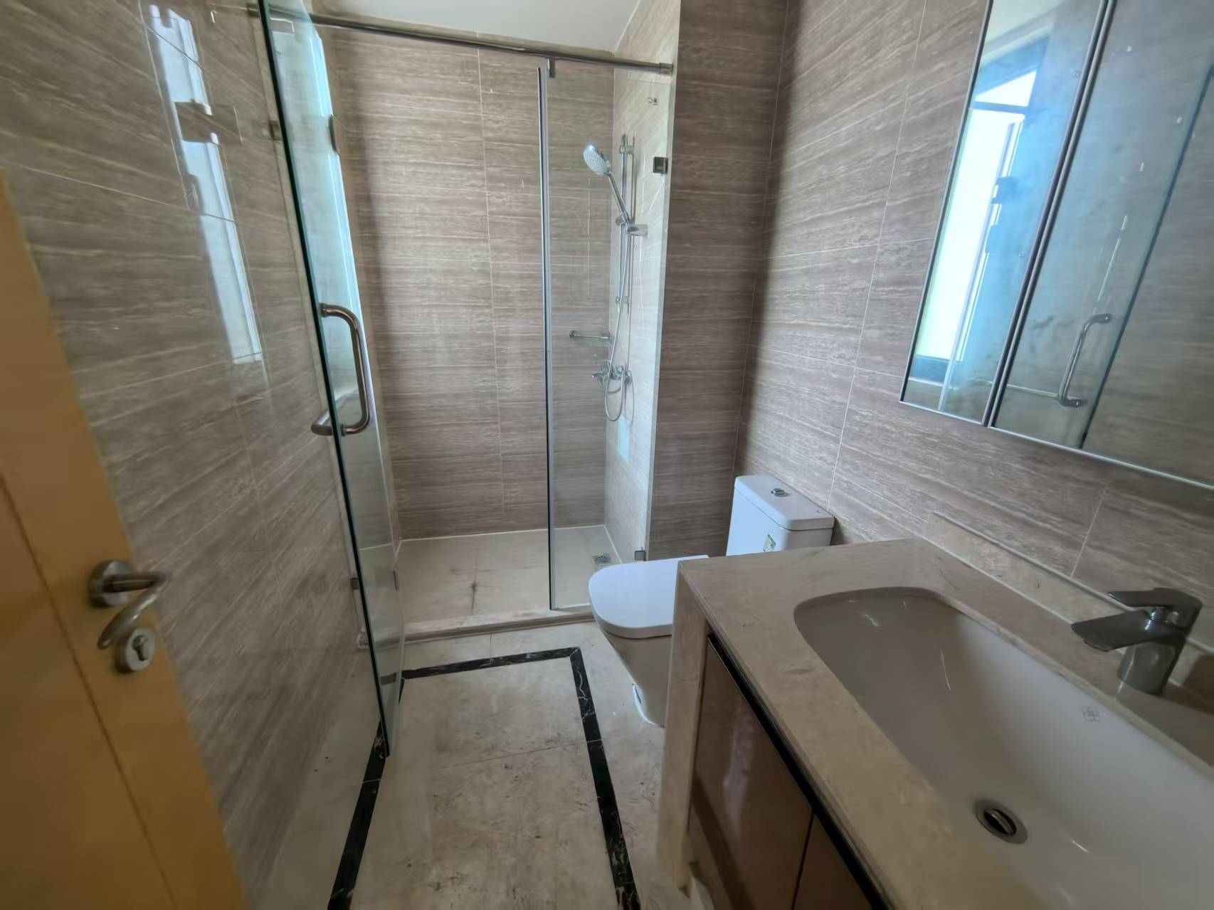 富力院士廷 4室2厅2卫 136.85m&sup2;