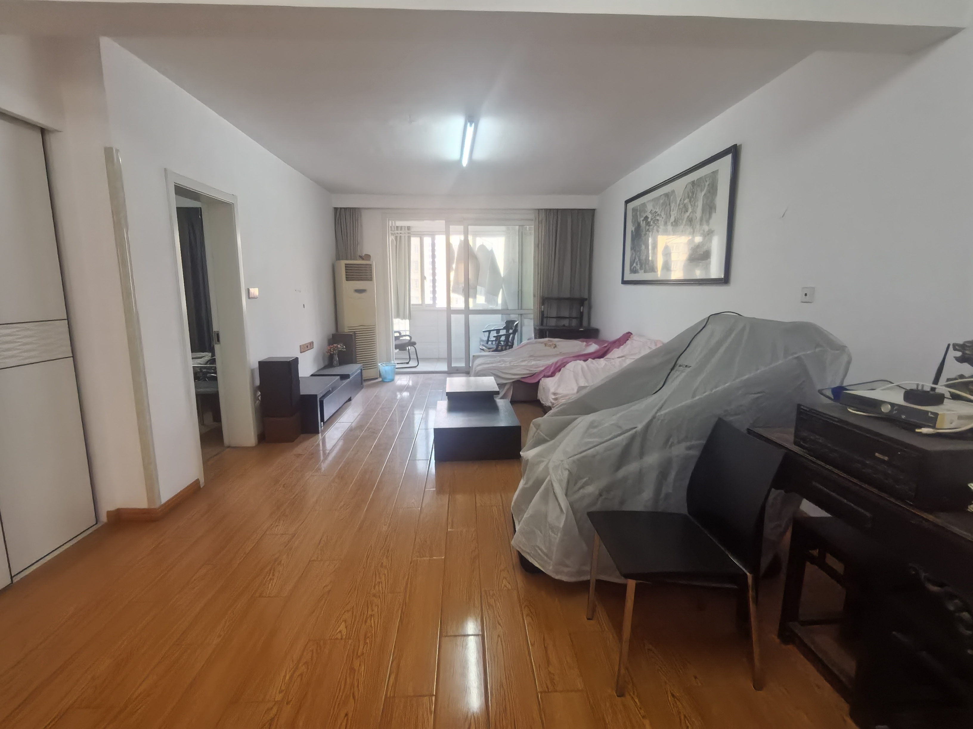 曙光福里 3室2厅2卫 143m&sup2;