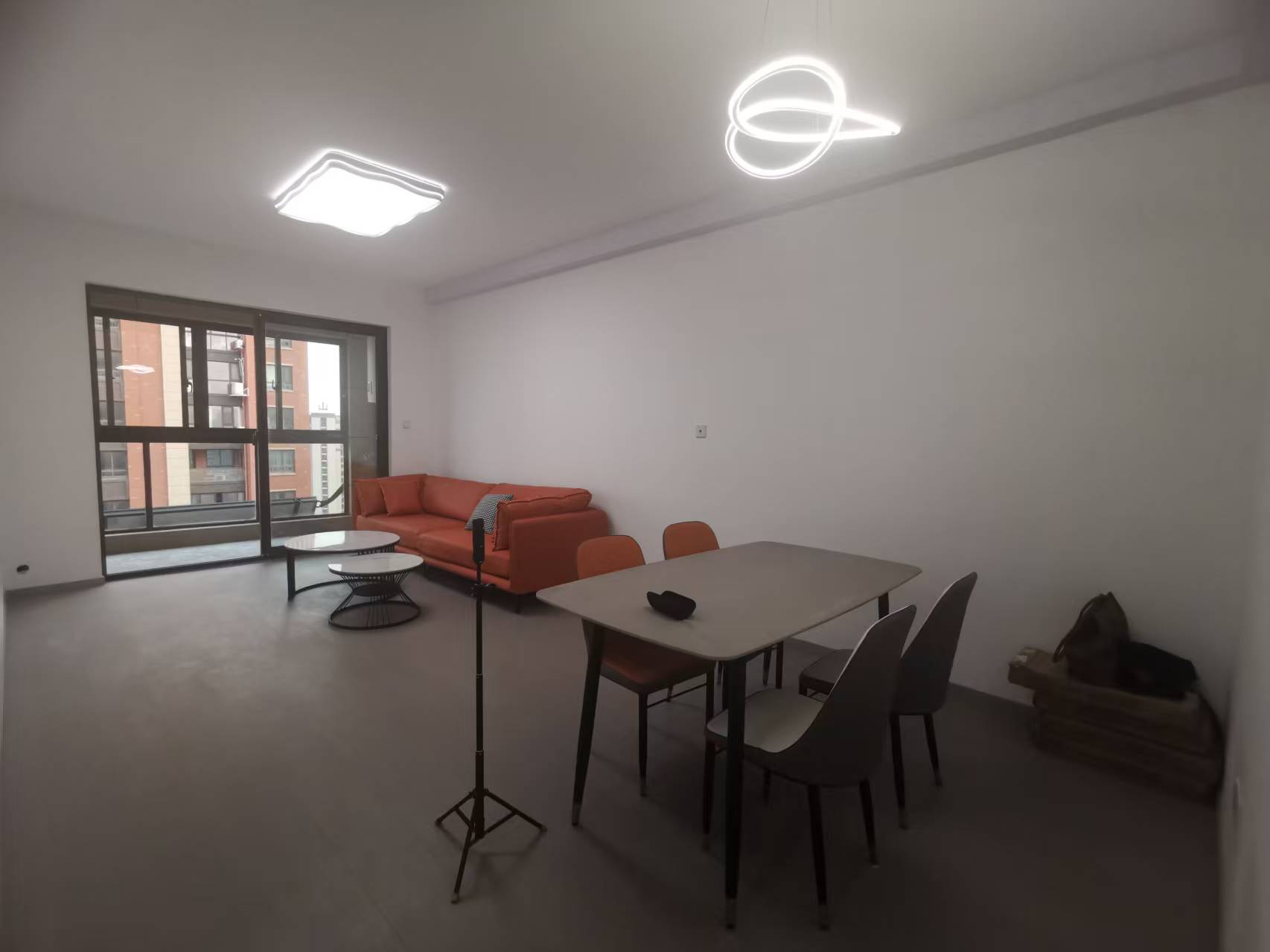 江山鼎 2室2厅1卫 90.00m&sup2;