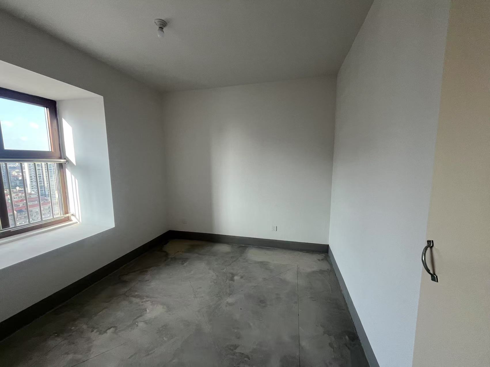 阳光悦城 3室2厅2卫 119m&sup2;