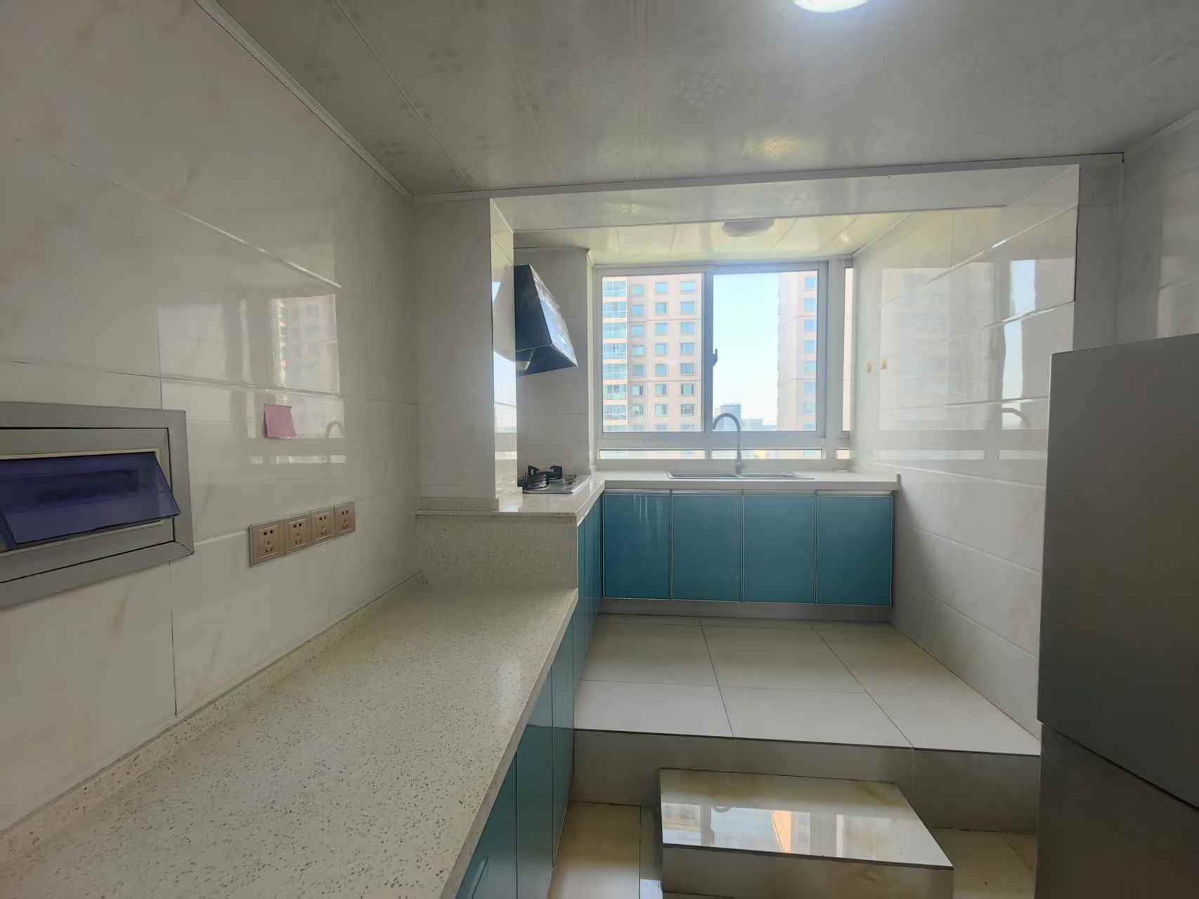 东晖花园 2室2厅1卫 92m&sup2;