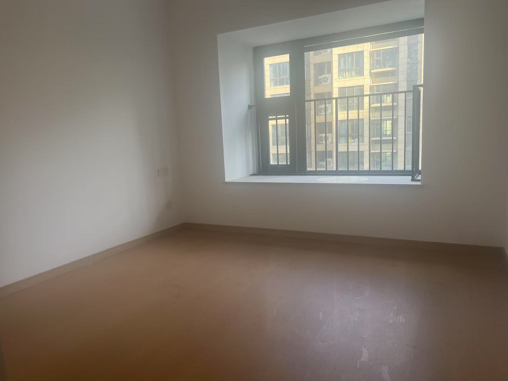 时光漫城 3室2厅2卫 113m&sup2;