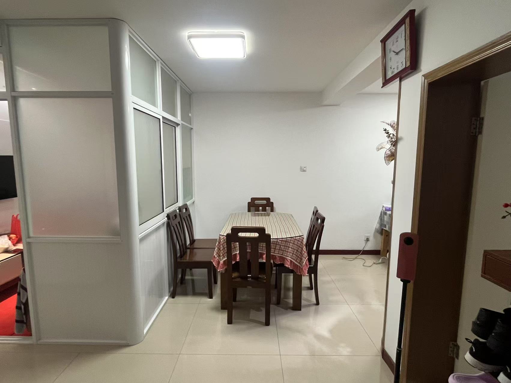 百花南苑 3室1厅1卫 81.00m²