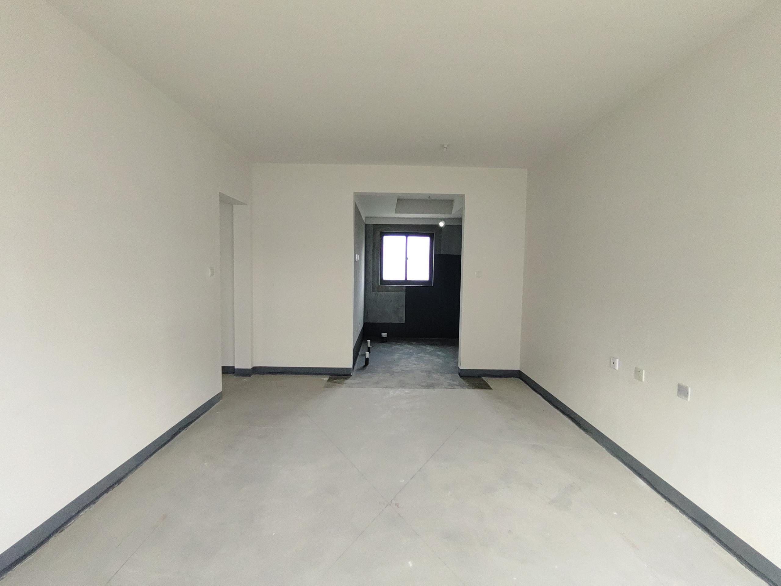 金溪漫花园 4室2厅2卫 166m&sup2;