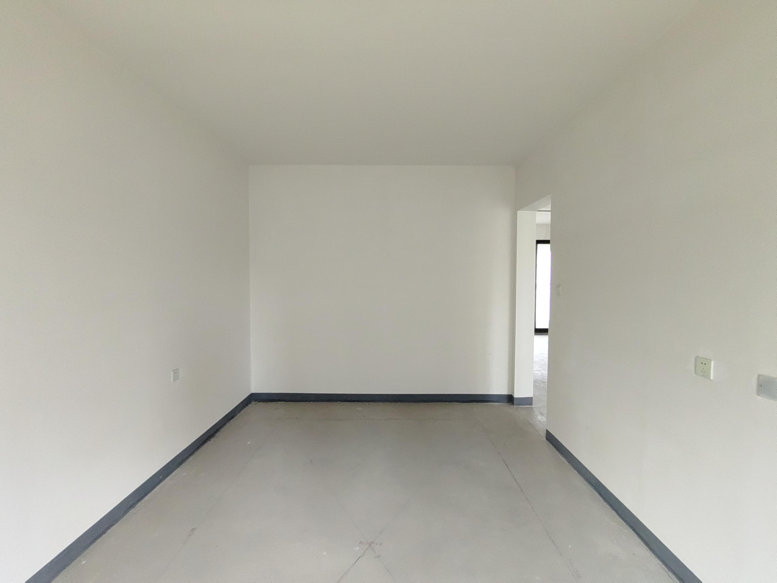 金溪漫花园 4室2厅2卫 166m&sup2;