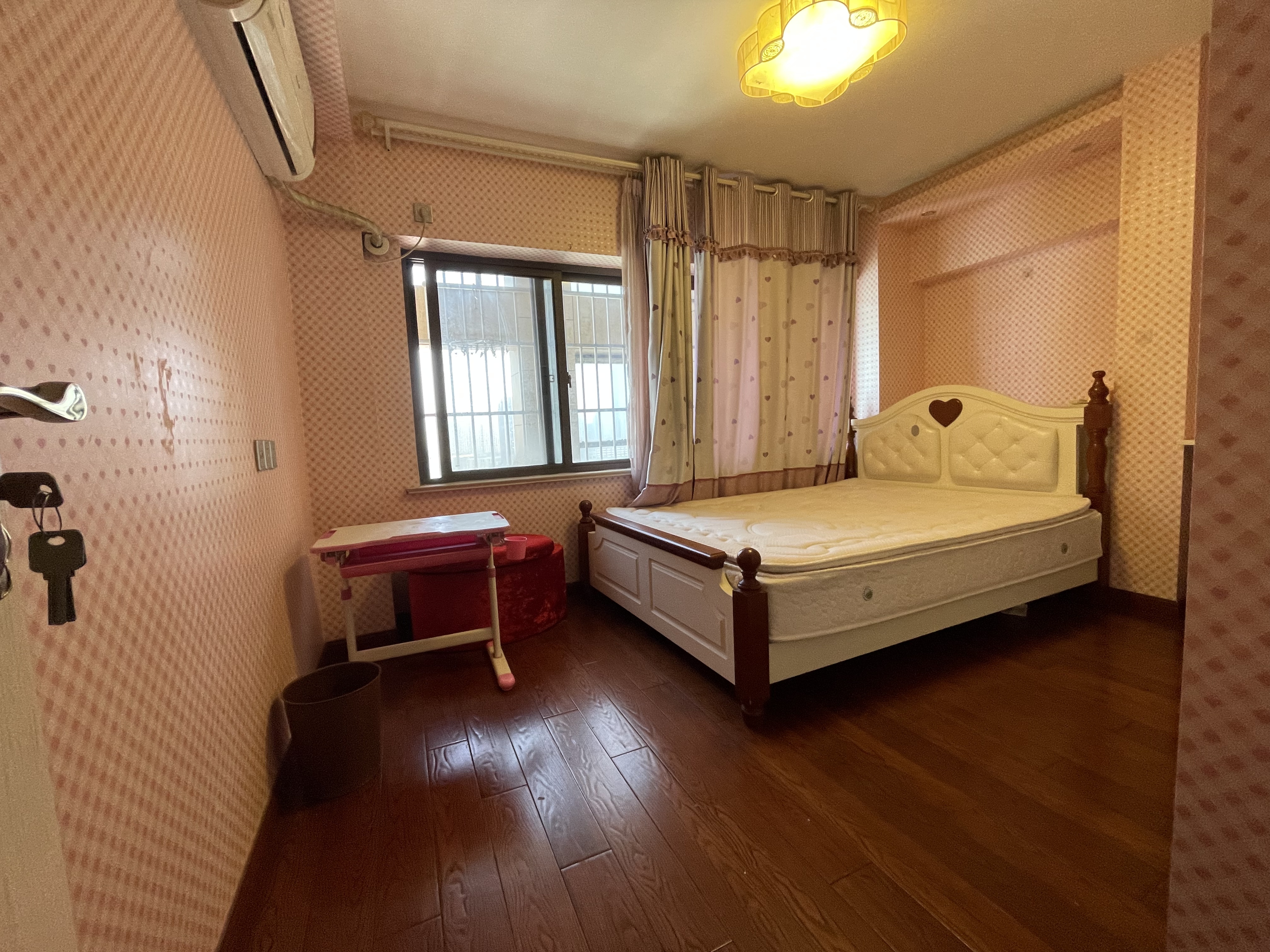 江海大厦 2室1厅1卫 60m&sup2;
