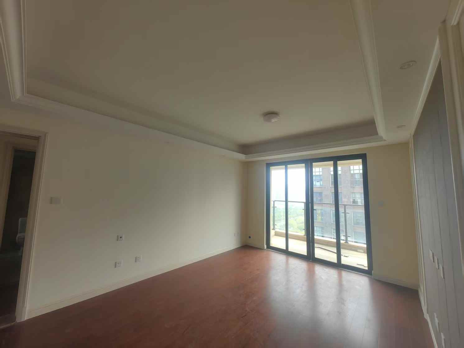 红星天铂 3室2厅2卫 112.95m&sup2;