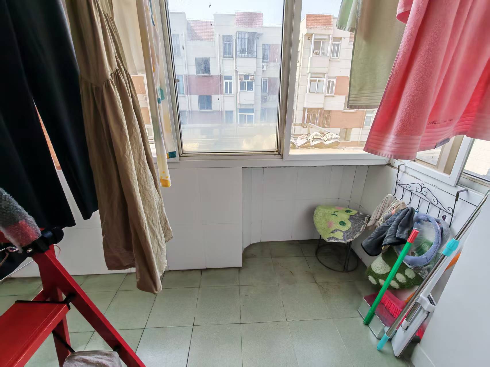 光明西村 2室2厅1卫 70.24m&sup2;