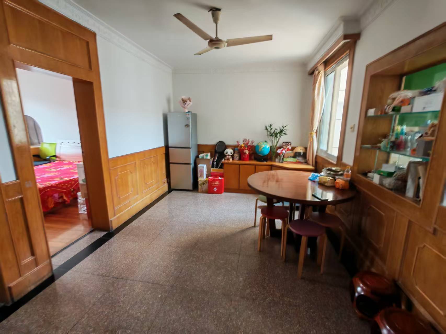 光明西村 2室2厅1卫 70.24m²