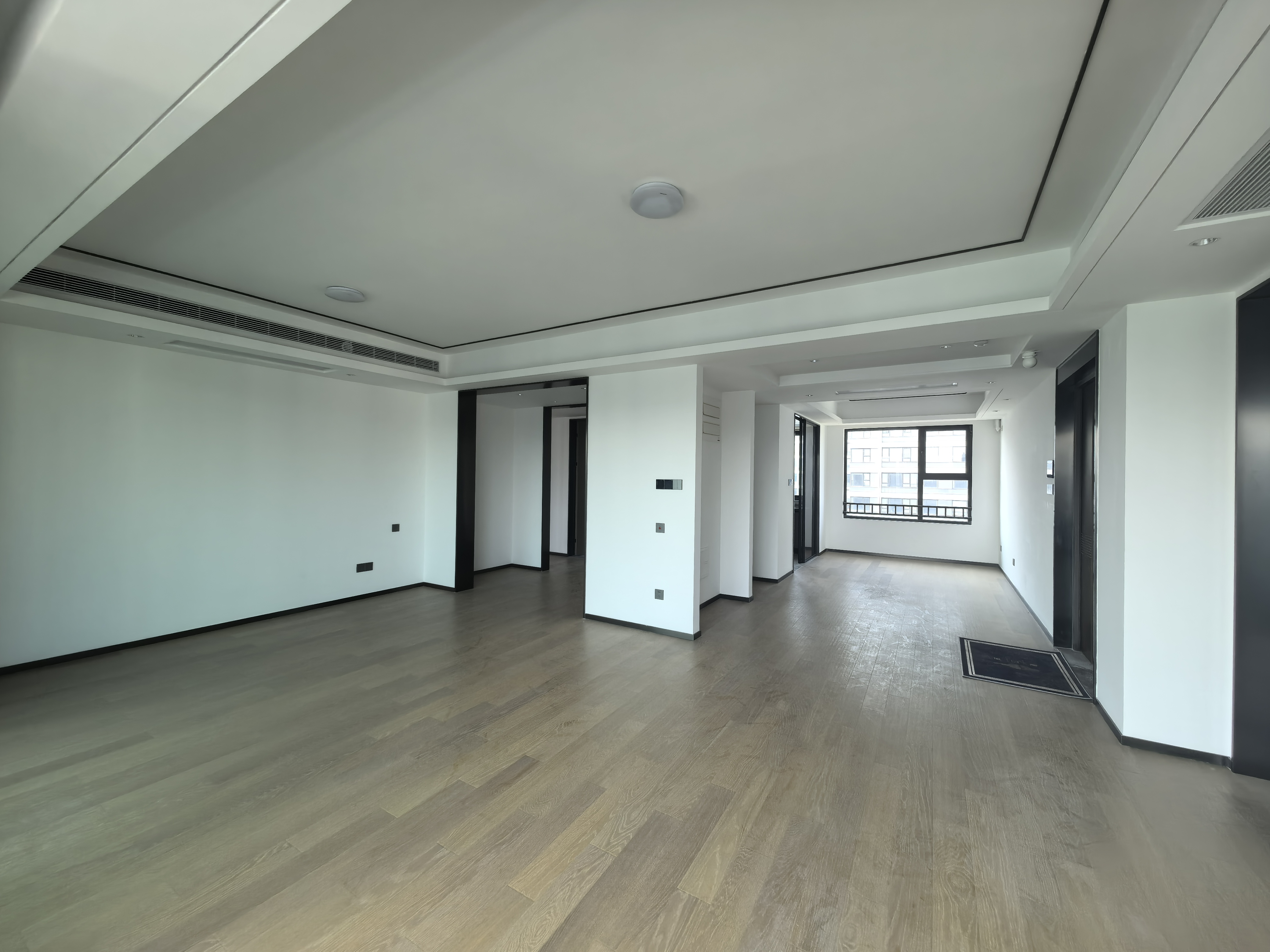 滨江道静园 4室2厅2卫 159.85m&sup2;
