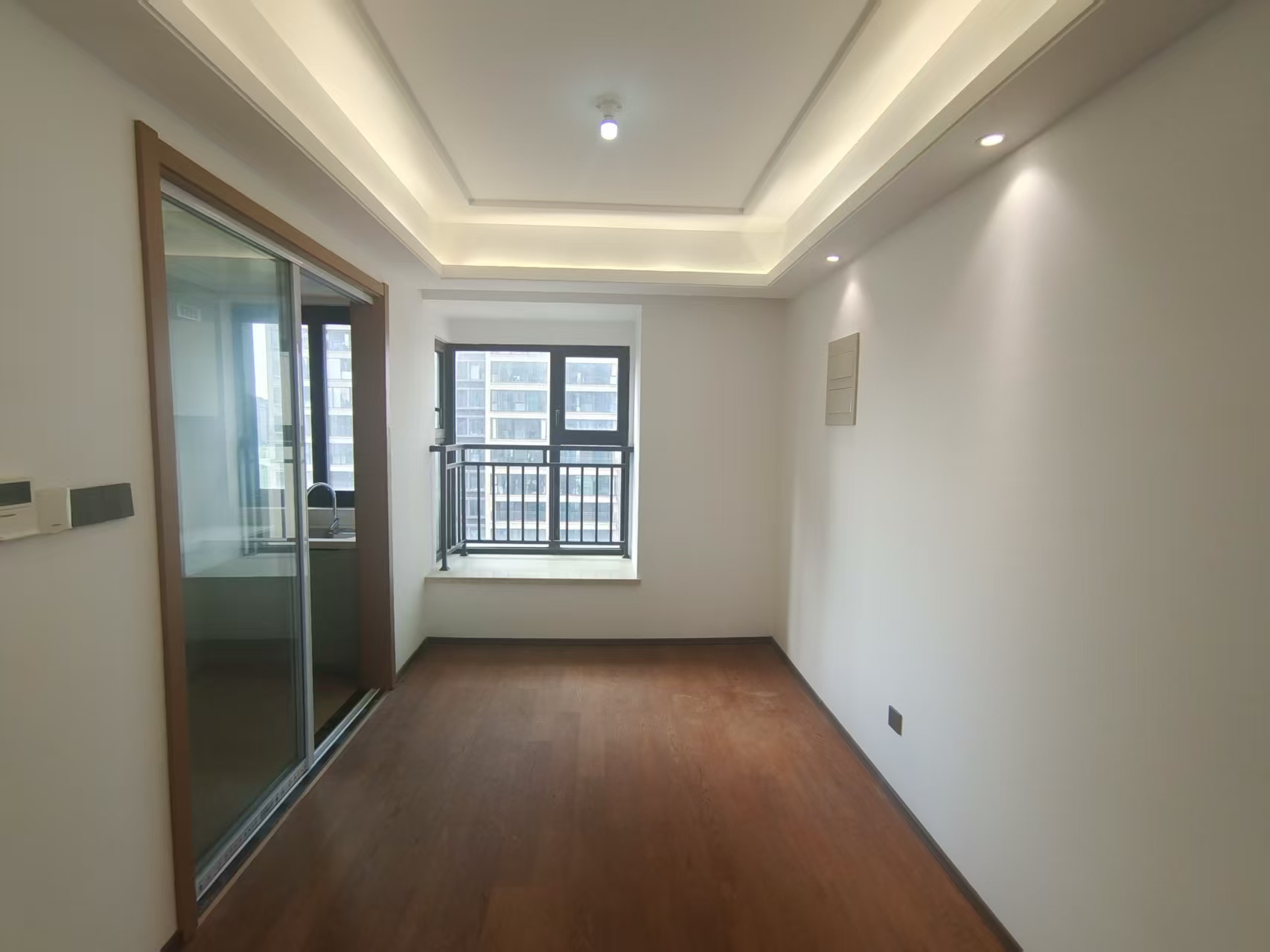 春风南岸东园 4室2厅2卫 141.00m&sup2;