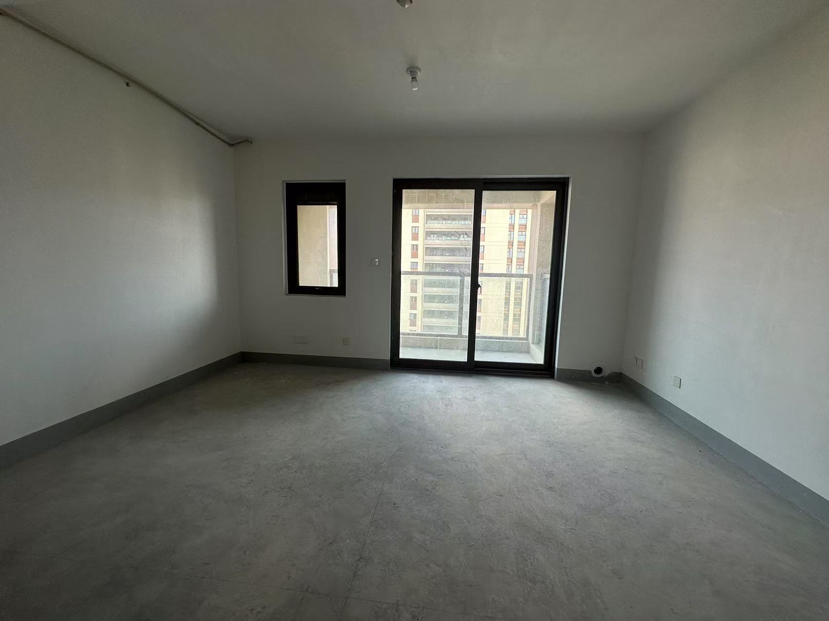 阳光悦城 1室1厅1卫 54.59m&sup2;