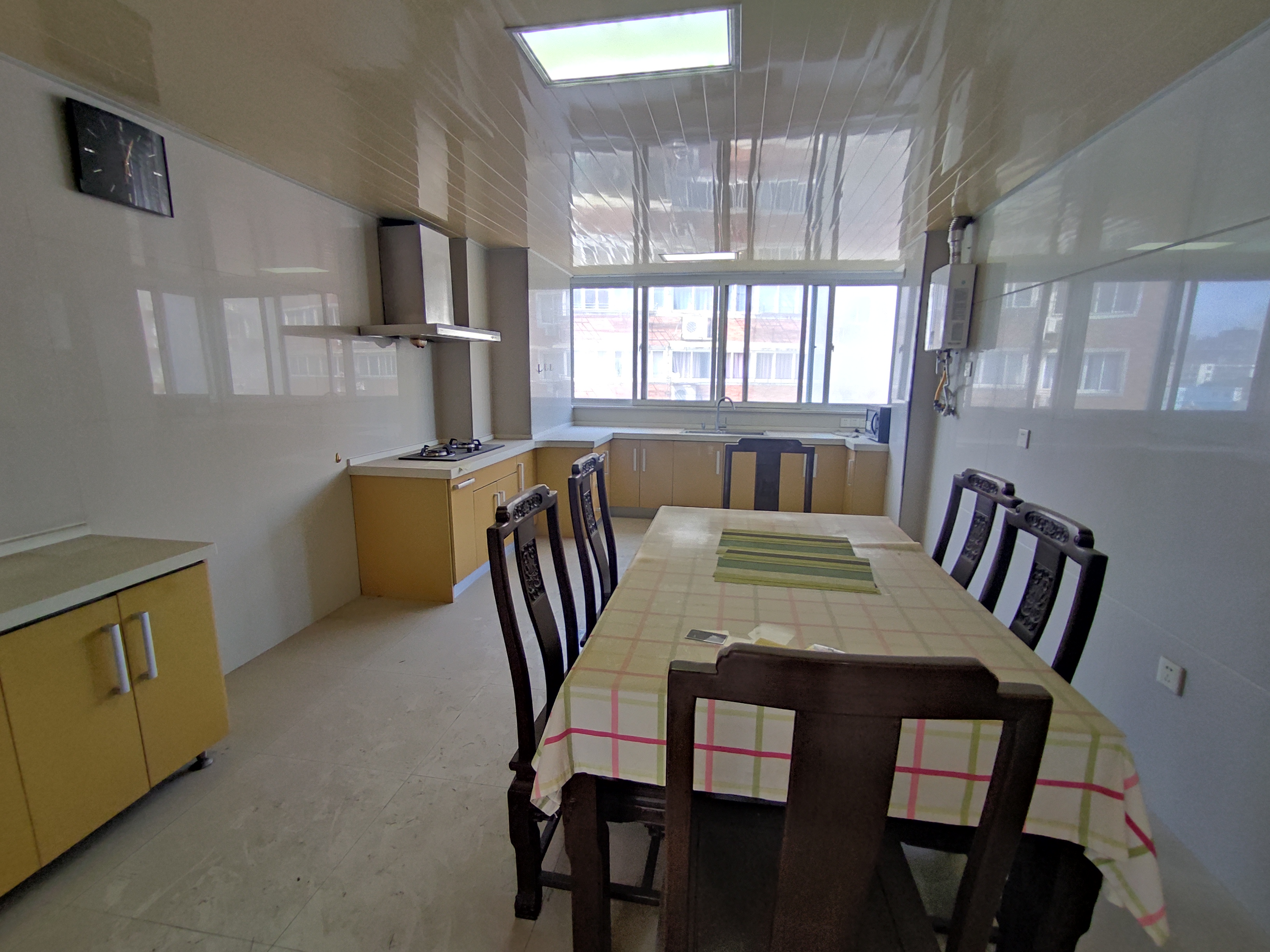 南川园小区 3室2厅1卫 135.00m&sup2;