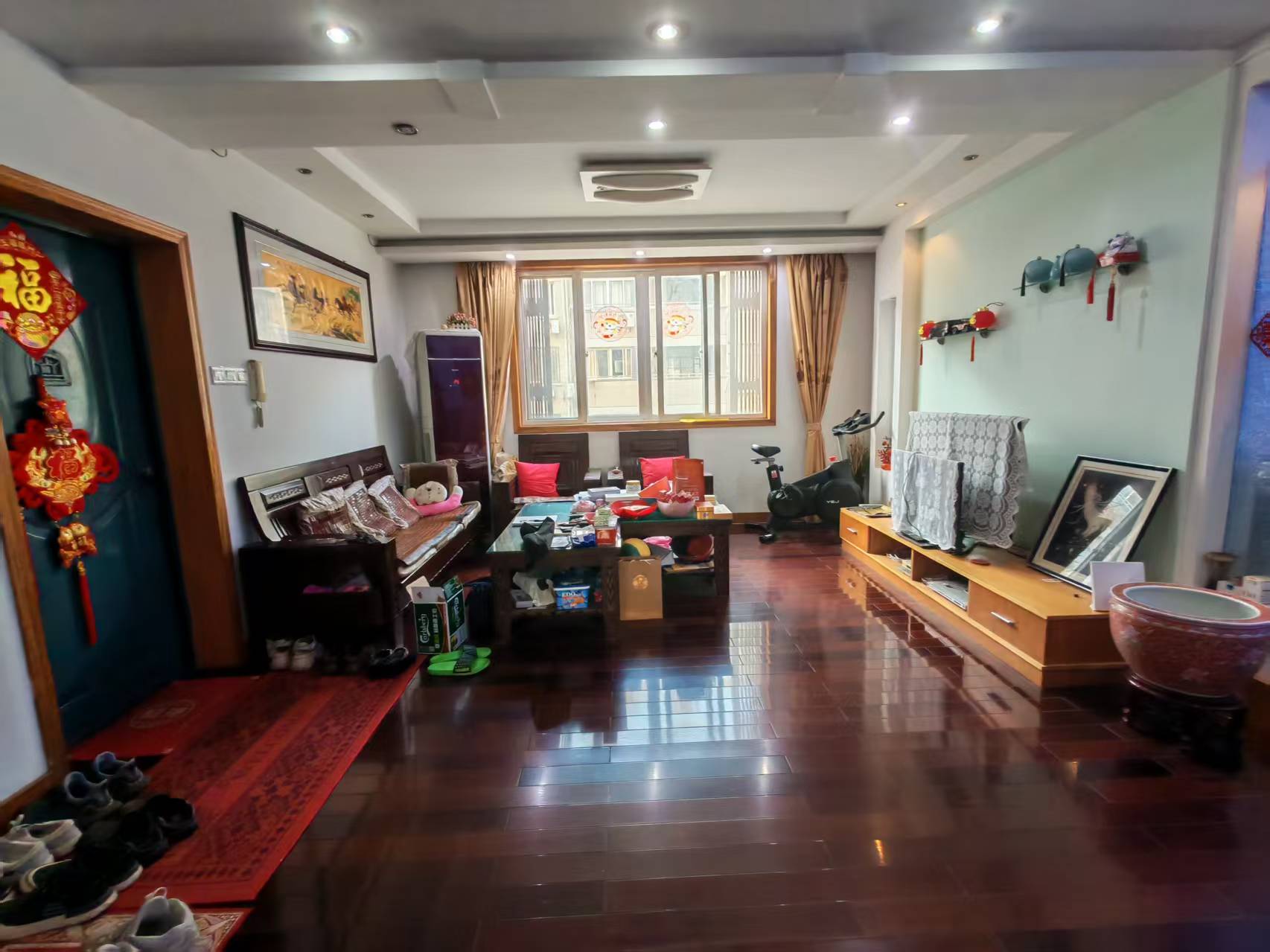 光明南村 3室2厅1卫 122.07m²