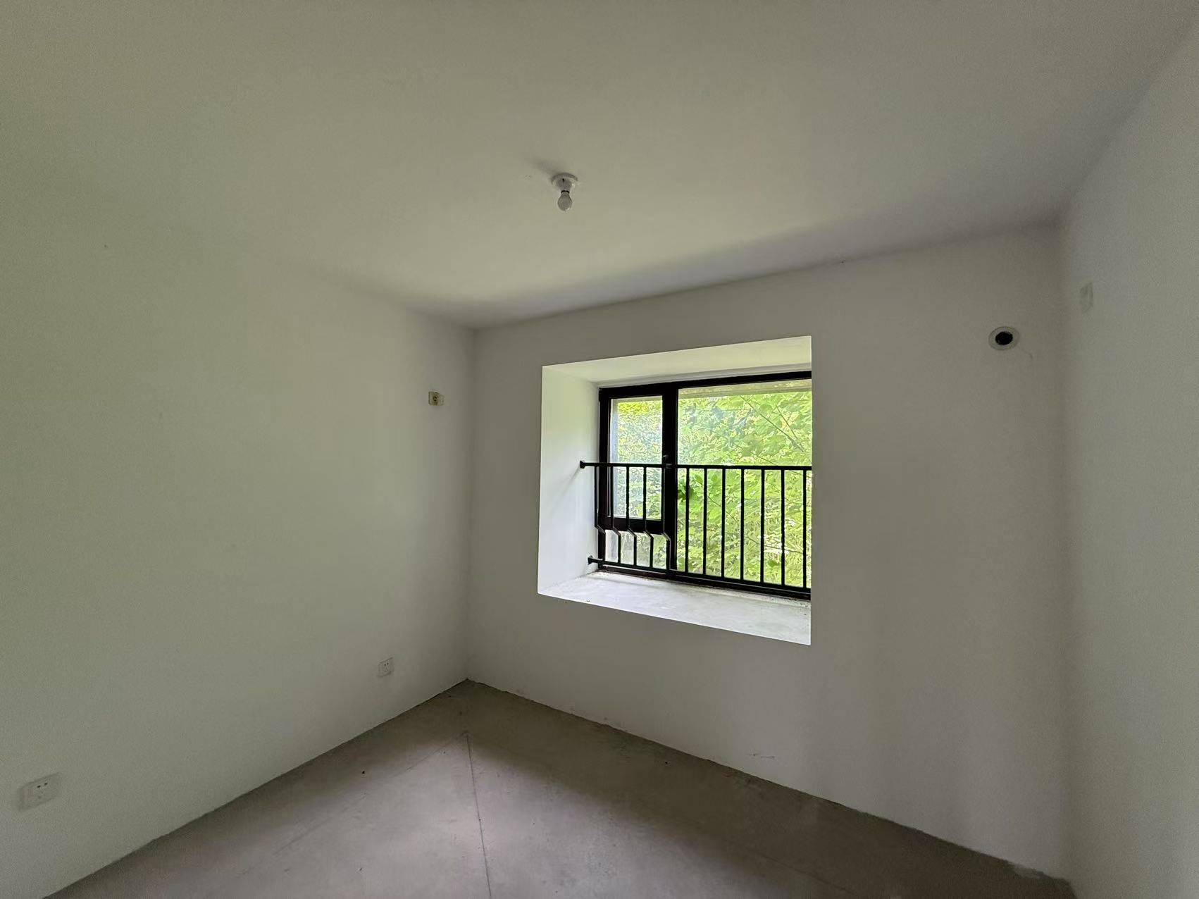 盛和九里香堤一期 2室2厅2卫 94.00m&sup2;