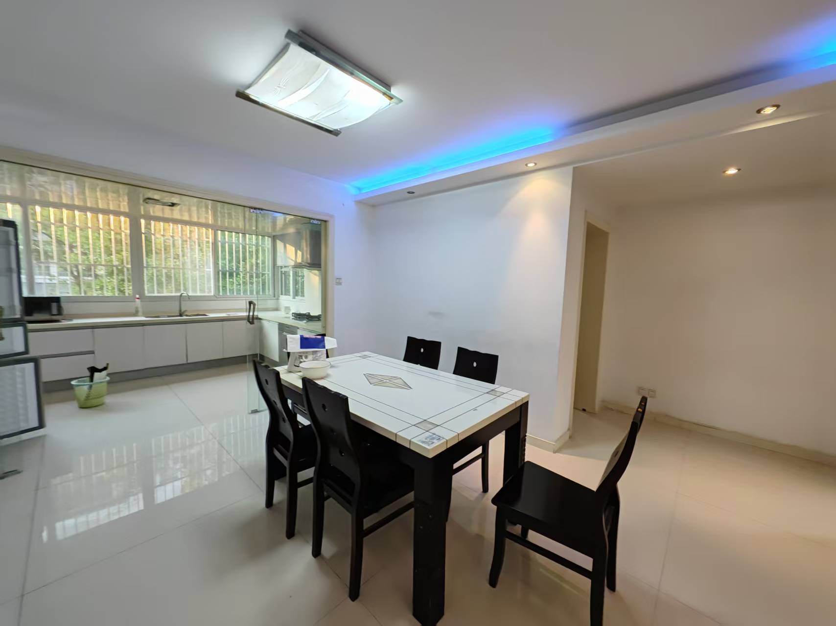 盛和永兴花苑 3室2厅2卫 146.80m&sup2;