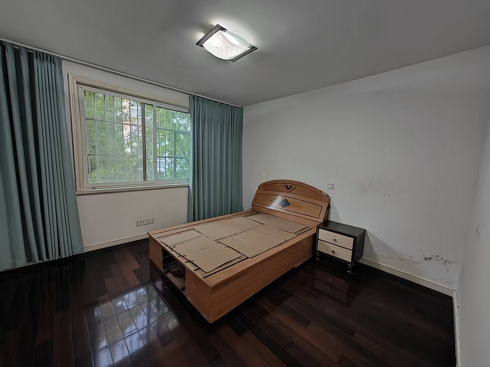 盛和永兴花苑 3室2厅2卫 146.80m&sup2;