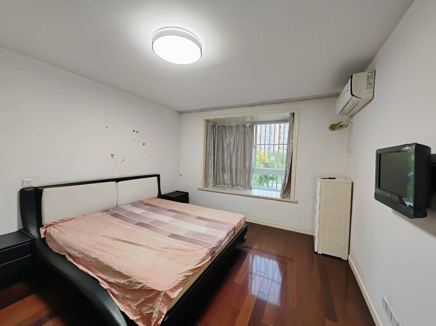 盛和永兴花苑 3室2厅2卫 146.80m&sup2;